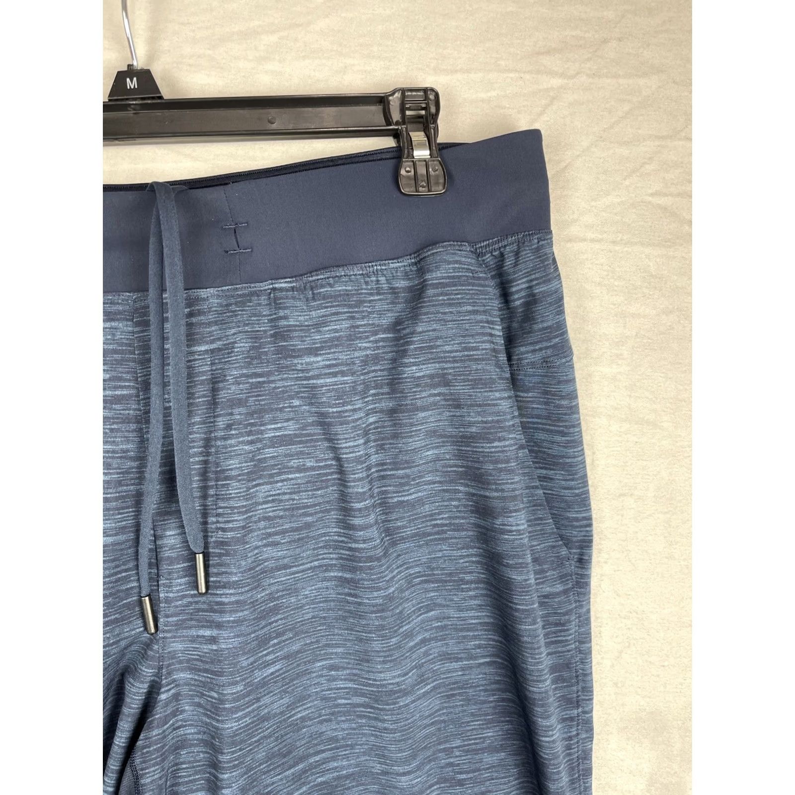 Lululemon Lululemon T.H.E. Short Mens Large Heather Blue Drawstring Athleisure LM7AATSX Size US 33 - 4 Thumbnail