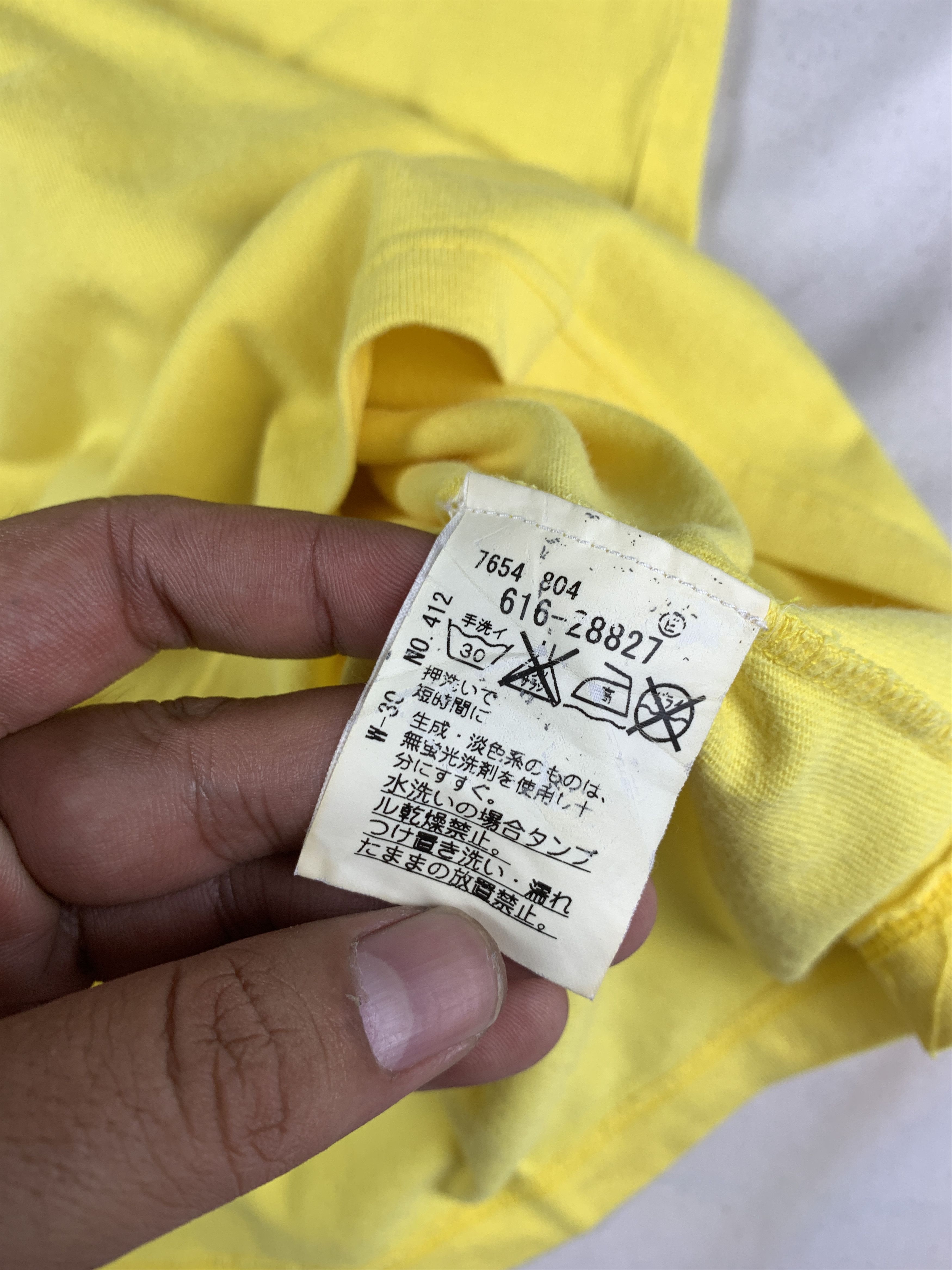 Takeo Kikuchi 2000s Takeo Kikuchi Yellow Poem Tee (M) Size M / US 6-8 / IT 42-44 - 8 Thumbnail