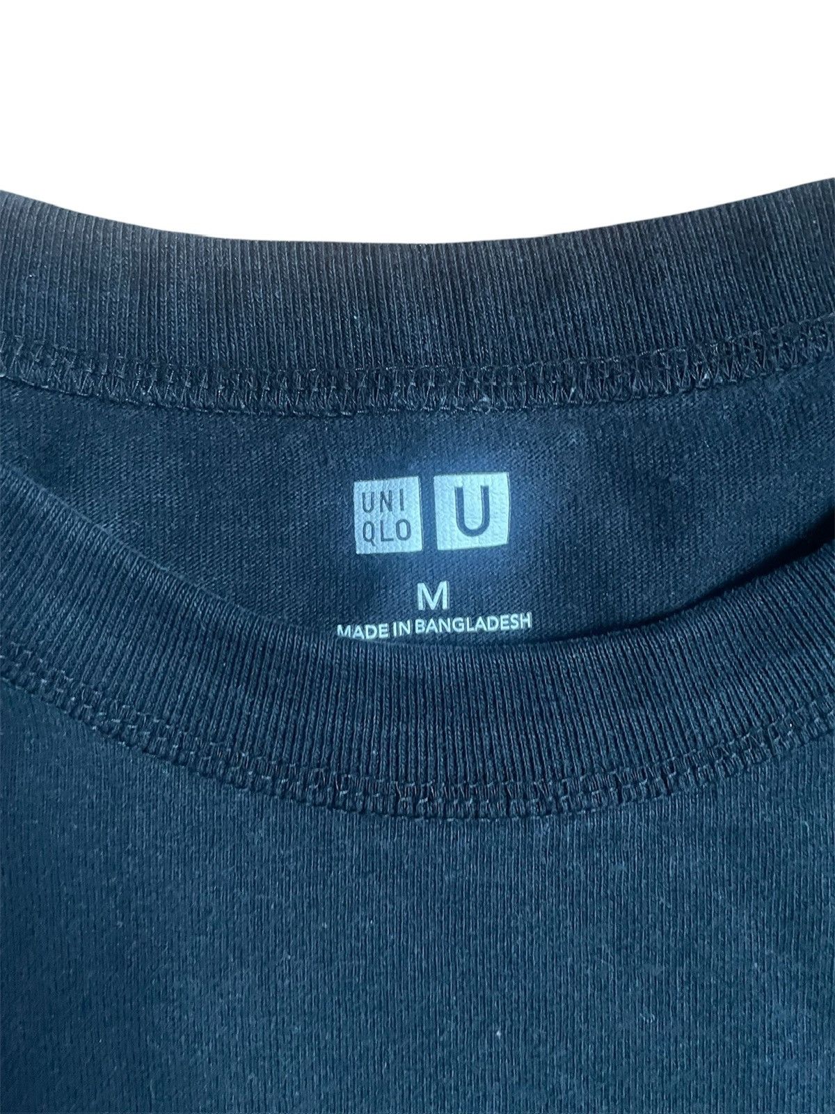 Uniqlo Uniqlo Plain Black T-Shirt Size US M / EU 48-50 / 2 - 2 Thumbnail