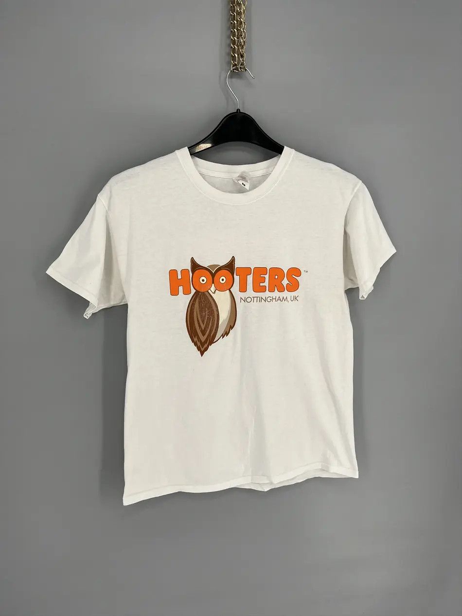 Band Tees Vintage Y2K Hooters "Nottingham United Kingdom" Band tee Size US M / EU 48-50 / 2 - 2 Thumbnail