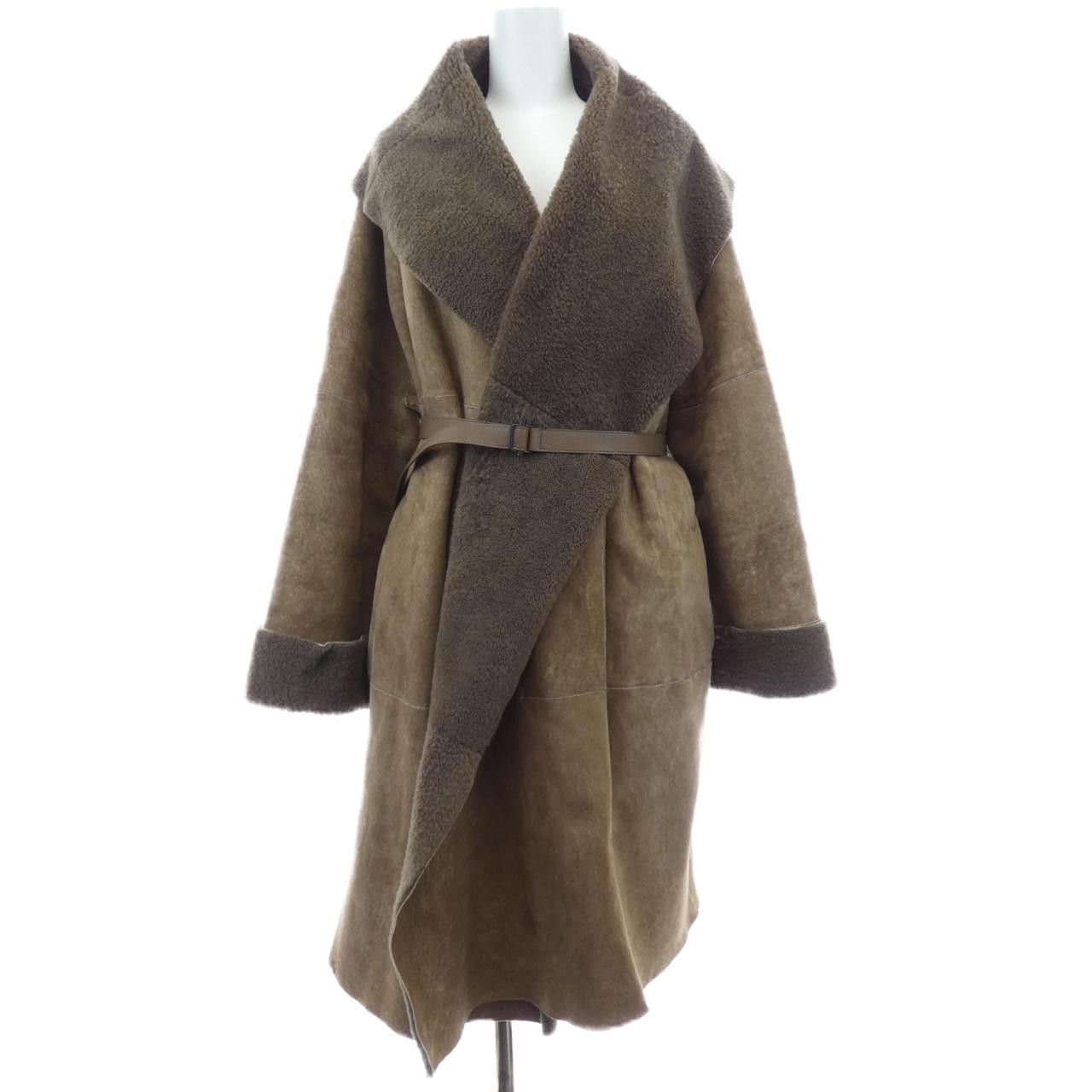 Bottega Veneta Bottega Veneta Bottega Veneta Shearling Coat Fur Outerwear 276294VS830 DUTY FREE for USA Size ONE SIZE - 1 Thumbnail