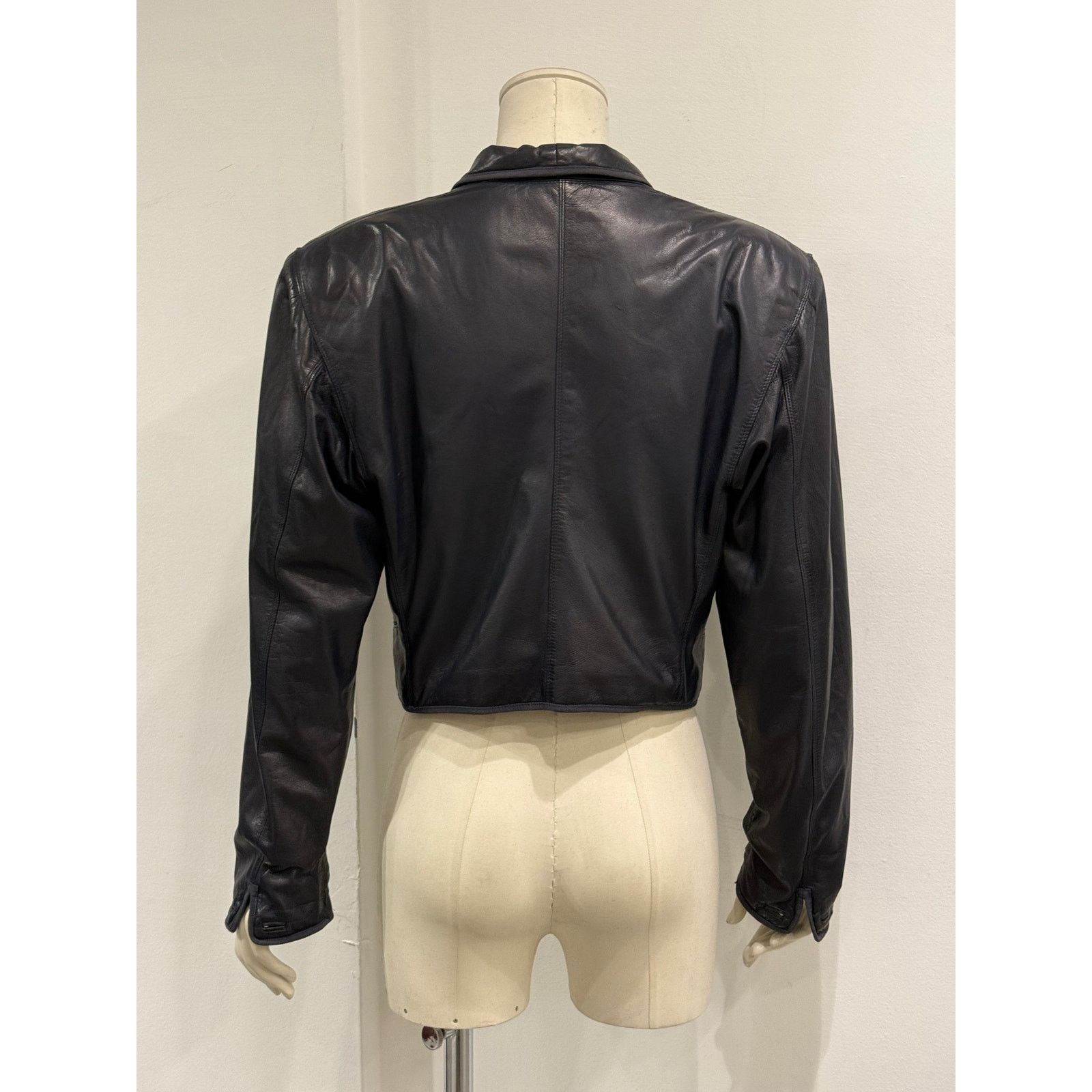 Versace 1980s Gianni Versace suspended shoulders leather jacket Size S / US 4 / IT 40 - 3 Thumbnail
