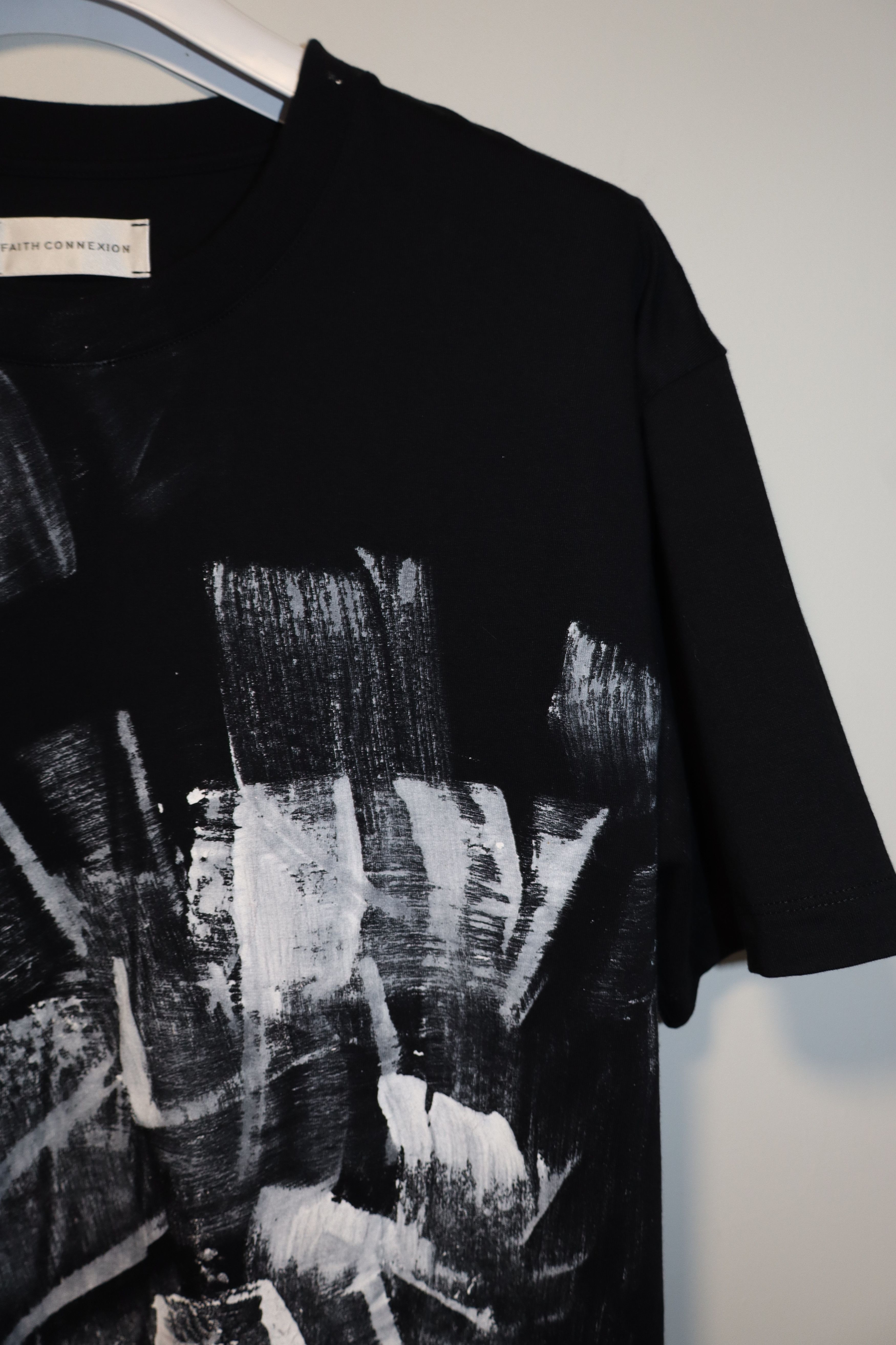 Faith Connexion Graffitti print t-shirt Size US M / EU 48-50 / 2 - 3 Thumbnail