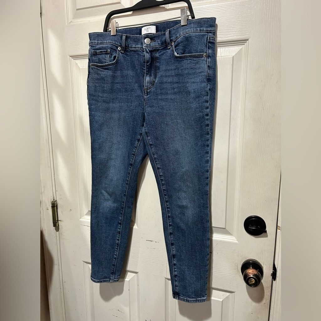 Loft LOFT blue petite high-waisted skinny ankle jeans Size 10 Size 32" / US 10 / IT 46 - 1 Thumbnail