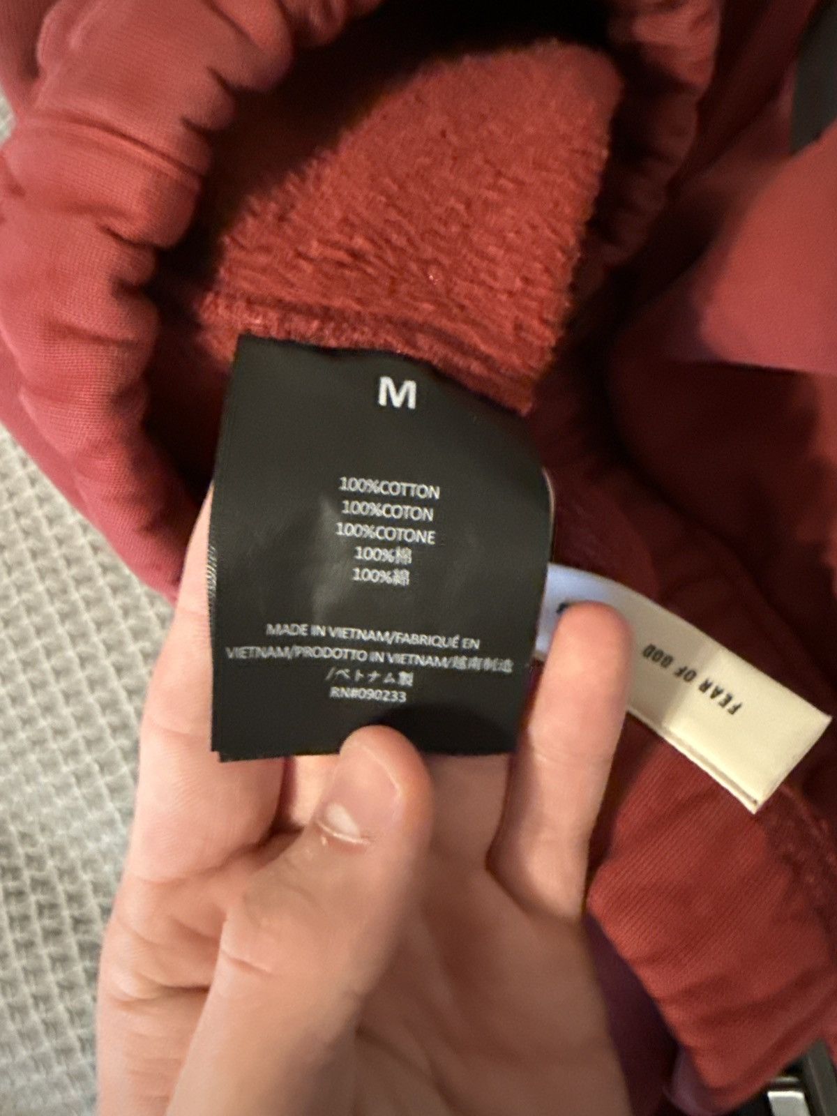 Essentials Essentials Fear of God Crimson Sweatpants Size US 30 / EU 46 - 6 Thumbnail