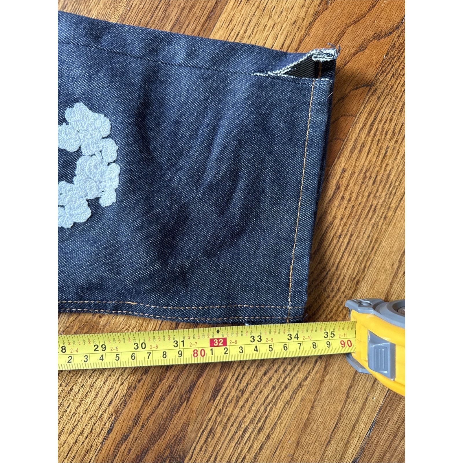 DENIM TEARS LEVI'Sx Denim Tears Embroidered Cotton Wreath Denim Jean Size US 38 / EU 54 - 16 Thumbnail