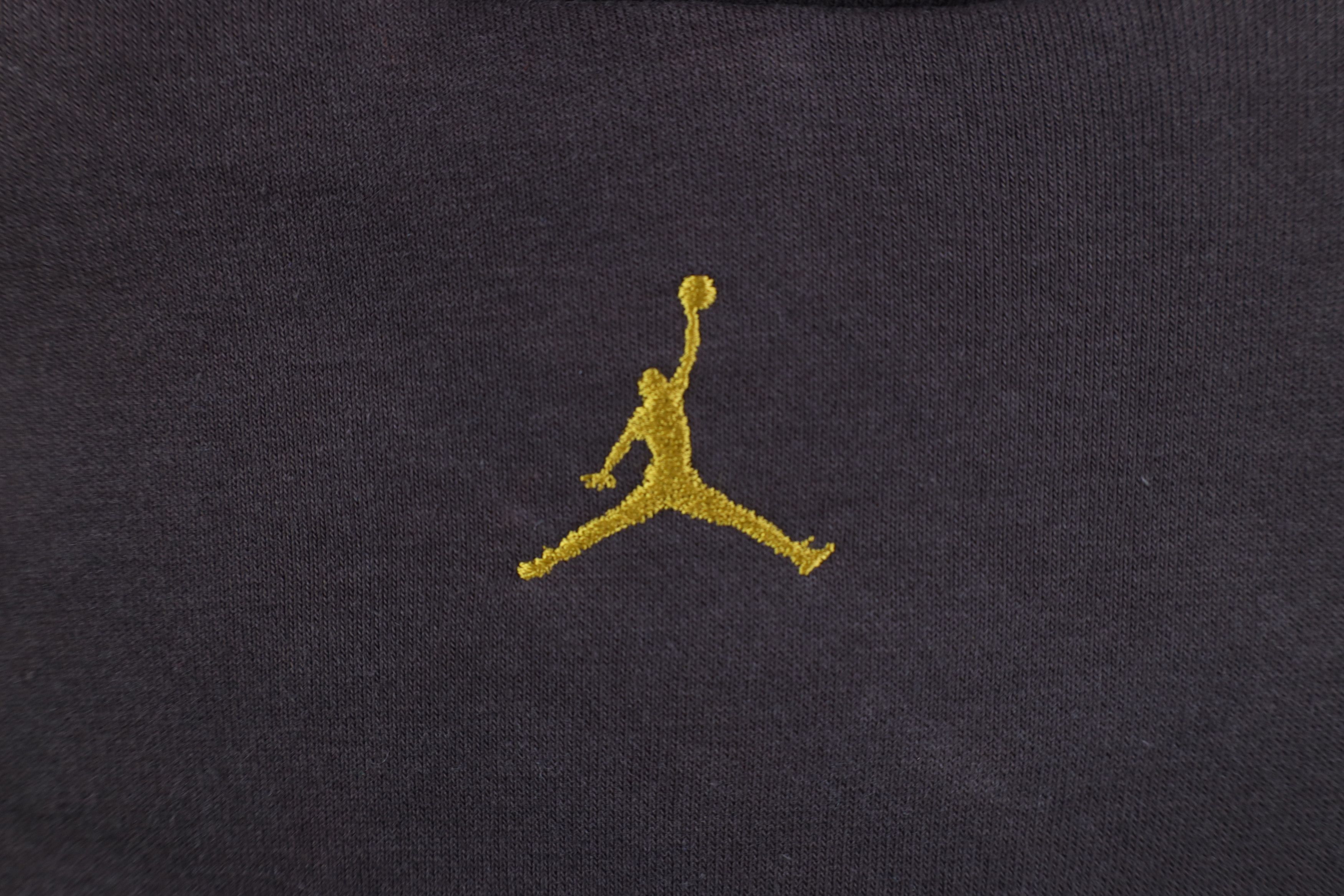 Nike Vintage Nike Air Jordan Heavyweight Bomber Jacket Brown Size US XL / EU 56 / 4 - 14 Thumbnail
