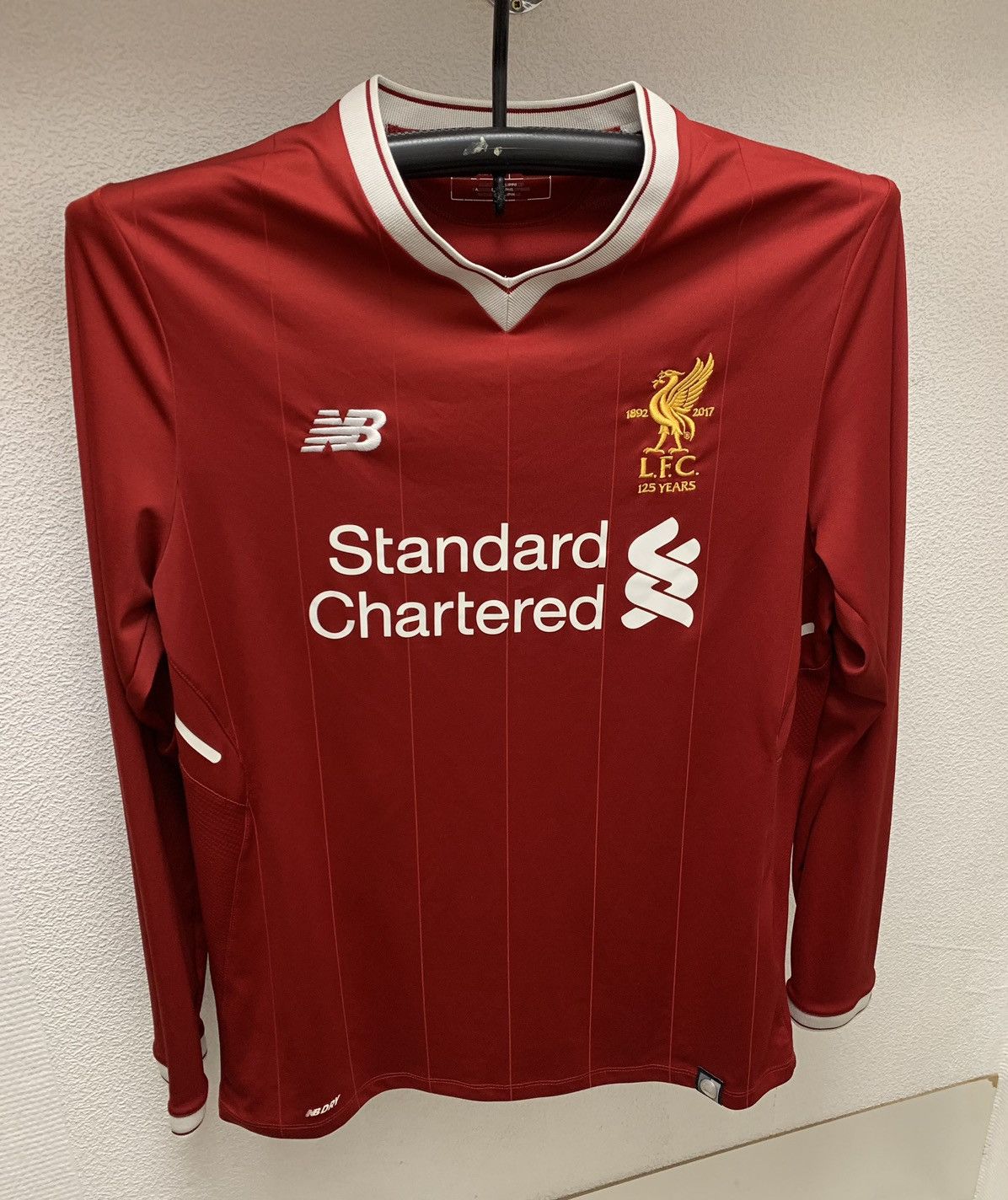 New Balance New balance Liverpool longsleeve soccer jersey M Size US M / EU 48-50 / 2 - 1 Thumbnail