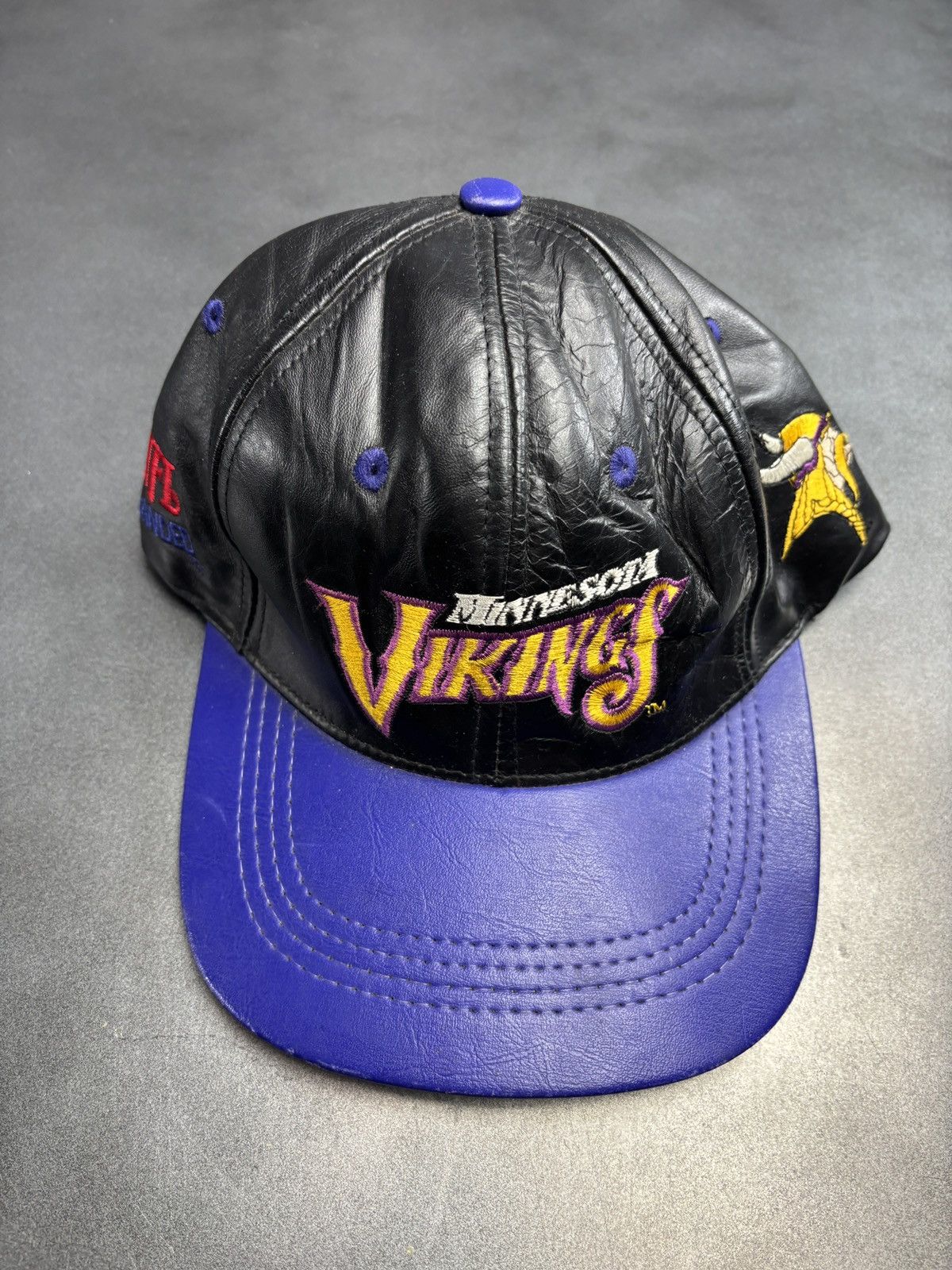 Leather × Vintage 1990s Leather Hat Vintage Minnesota Vikings NFL Snapback 90s Size ONE SIZE - 11 Thumbnail