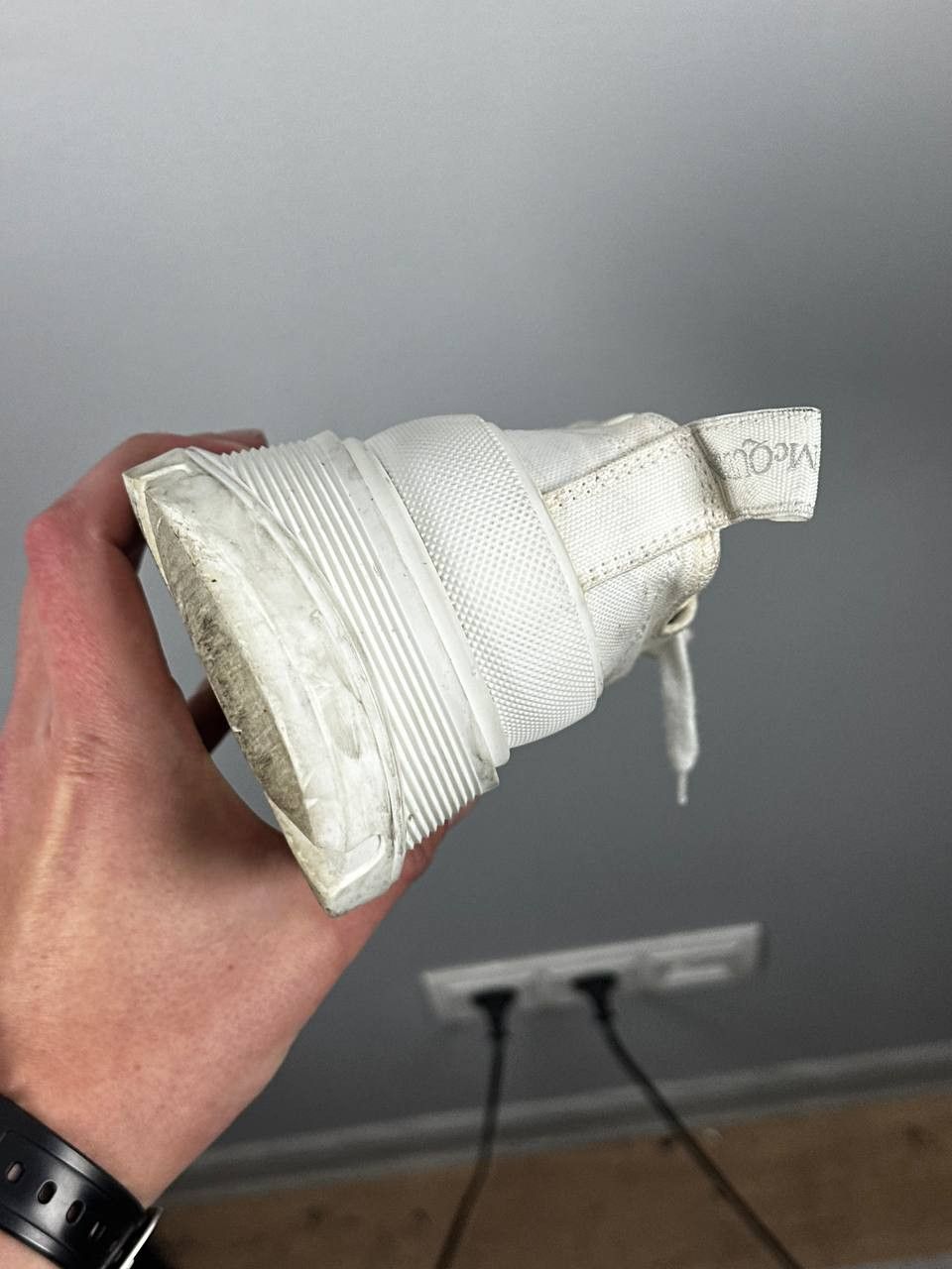 Alexander McQueen Alexander McQueen Tread Slick White Canvas Low Top Sneakers Size US 6 / IT 36 - 16 Thumbnail