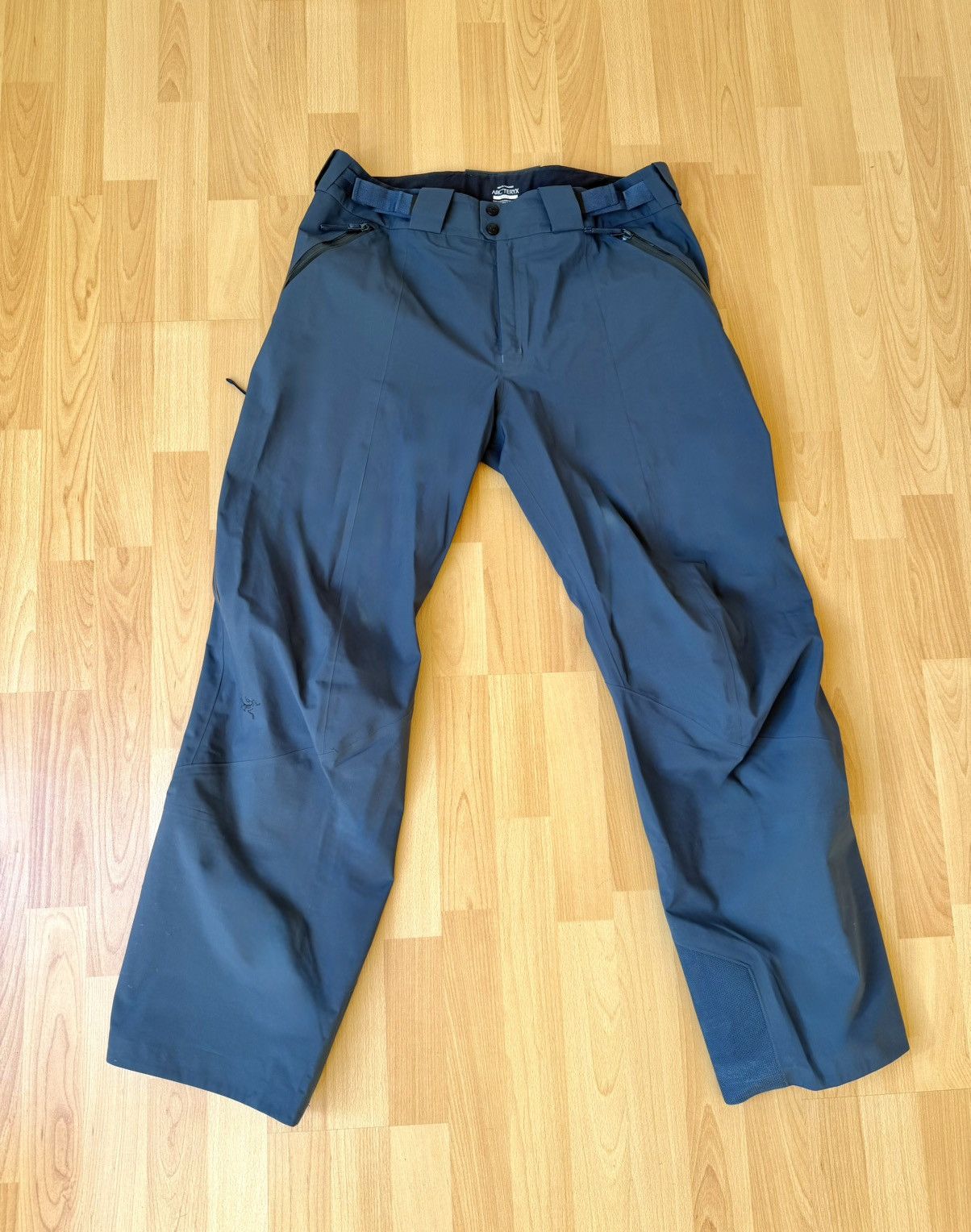 Arc'teryx Arc'teryx Ski pants Gore-Tex L/G reg Size US 36 / EU 52 - 1 Thumbnail