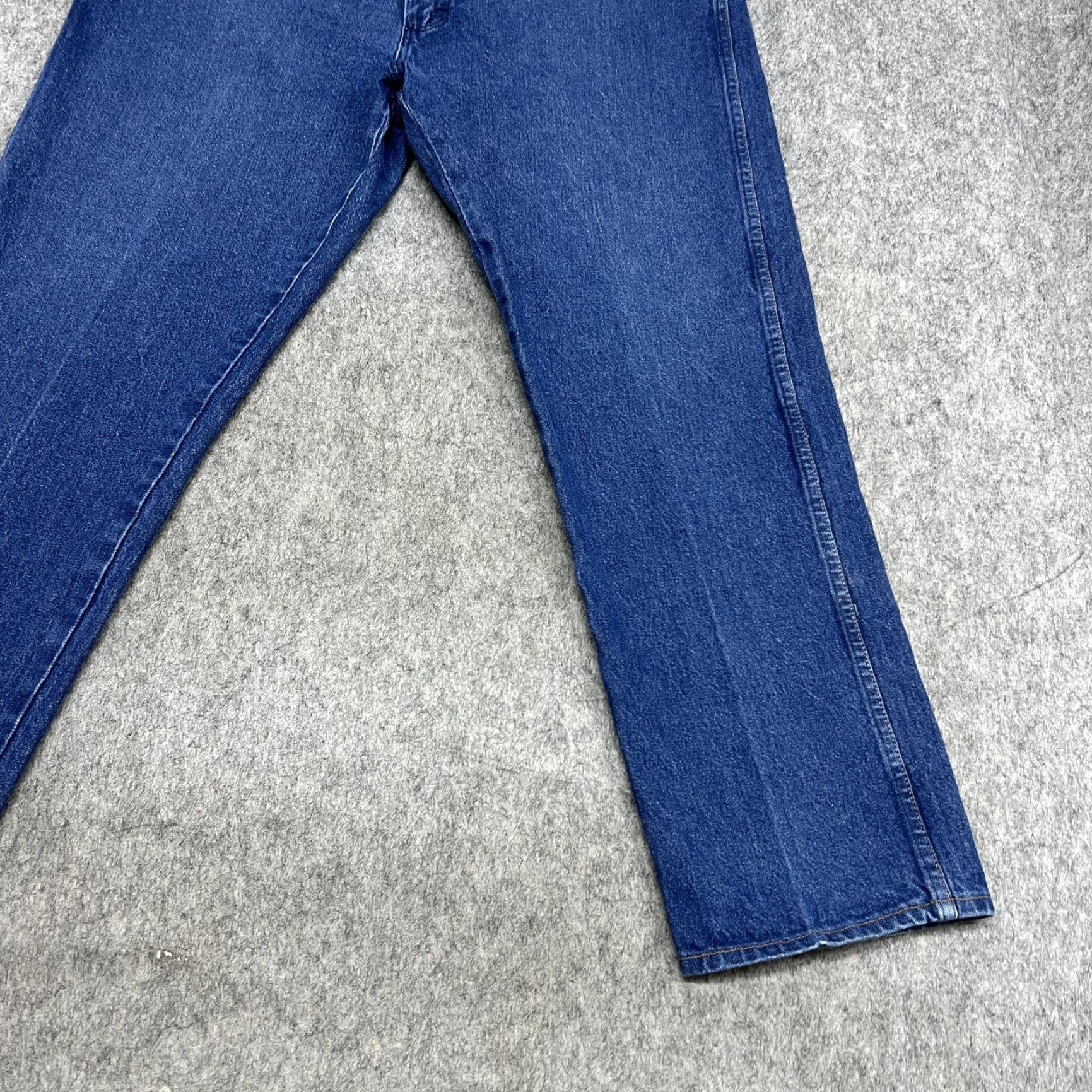 Wrangler VINTAGE Wrangler Jeans Mens 40x32 Blue Straight Denim Pants Made USA 31MWZDN FITS38x30 Size US 40 / EU 56 - 7 Thumbnail