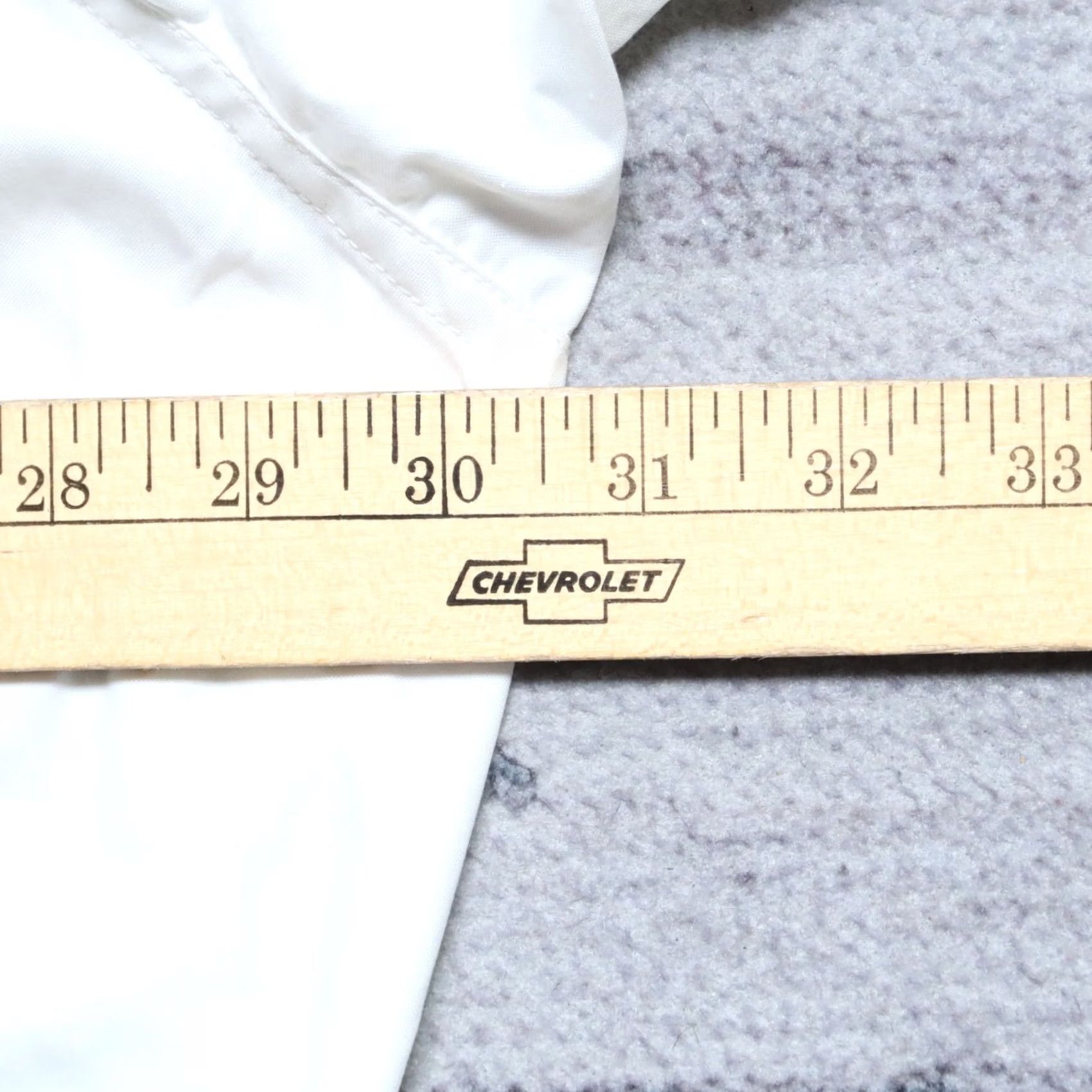 Vintage Vintage US Army Snow Parka Military Jacket M White Vanderbilt Shirt Co Size US M / EU 48-50 / 2 - 6 Thumbnail