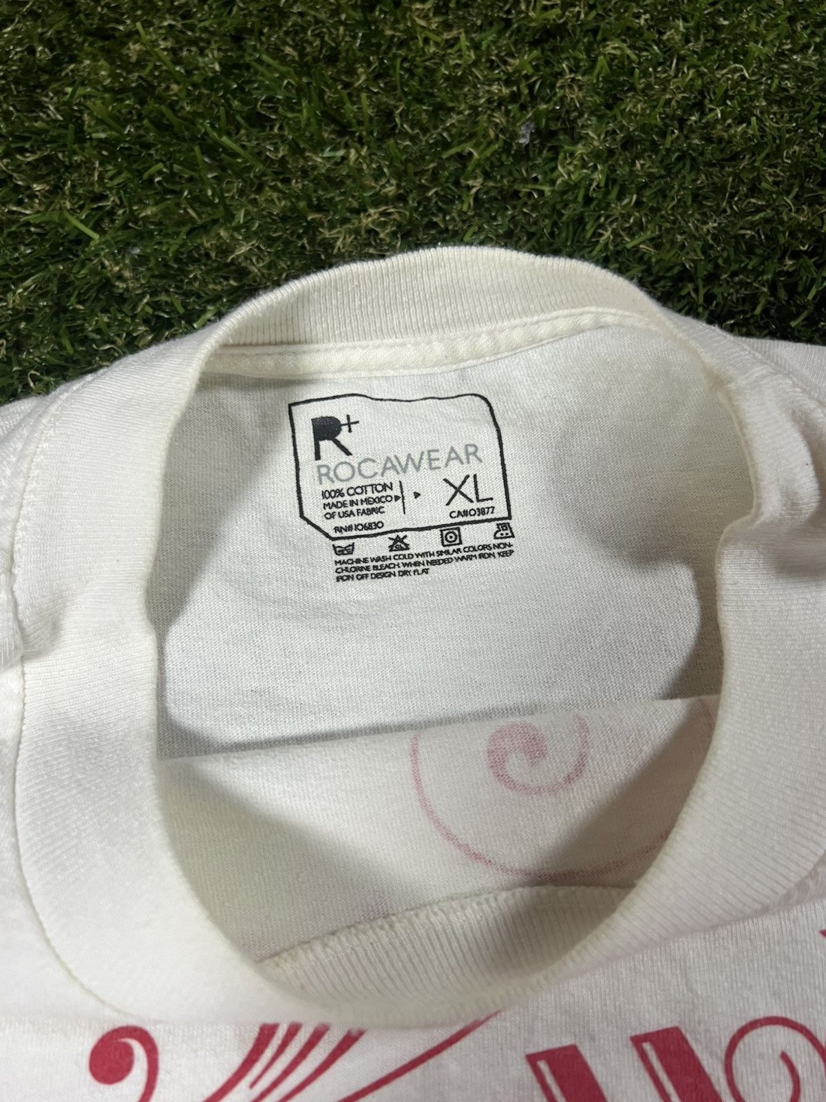 Rocawear Vintage Y2k Rocawear Script Jesse Pinkman White Red Logo Tee Size US XL / EU 56 / 4 - 3 Thumbnail