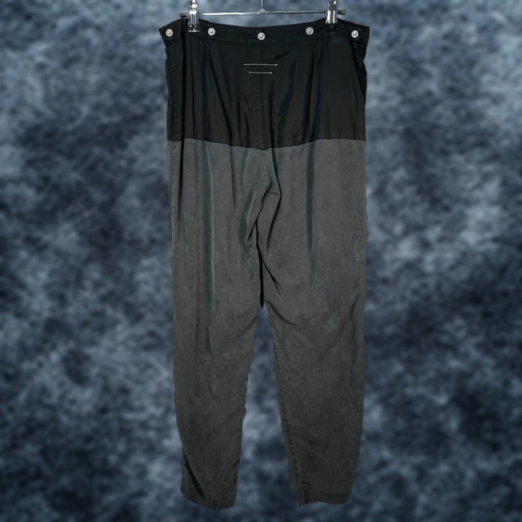 Vintage MM6 Maison Margiela x Opening Ceremony Pants Two-Tone Black & Gray Size 42 Women Tapered Ankle Cotton Viscose Front Flat Vintage No N/A Size 28" / US 6 / IT 42 - 1 Thumbnail