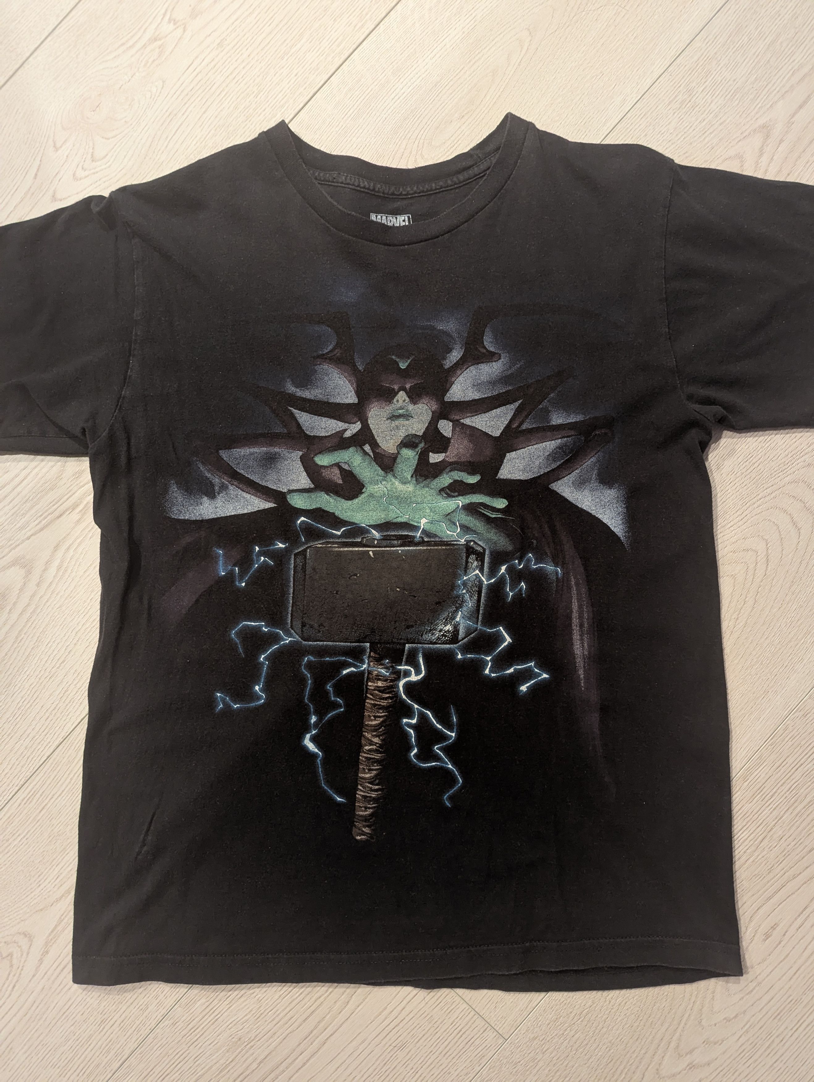 Marvel Comics Marvel Hela Mjolnir Thor Ragnarok T-Shirt Size US M / EU 48-50 / 2 - 1 Preview