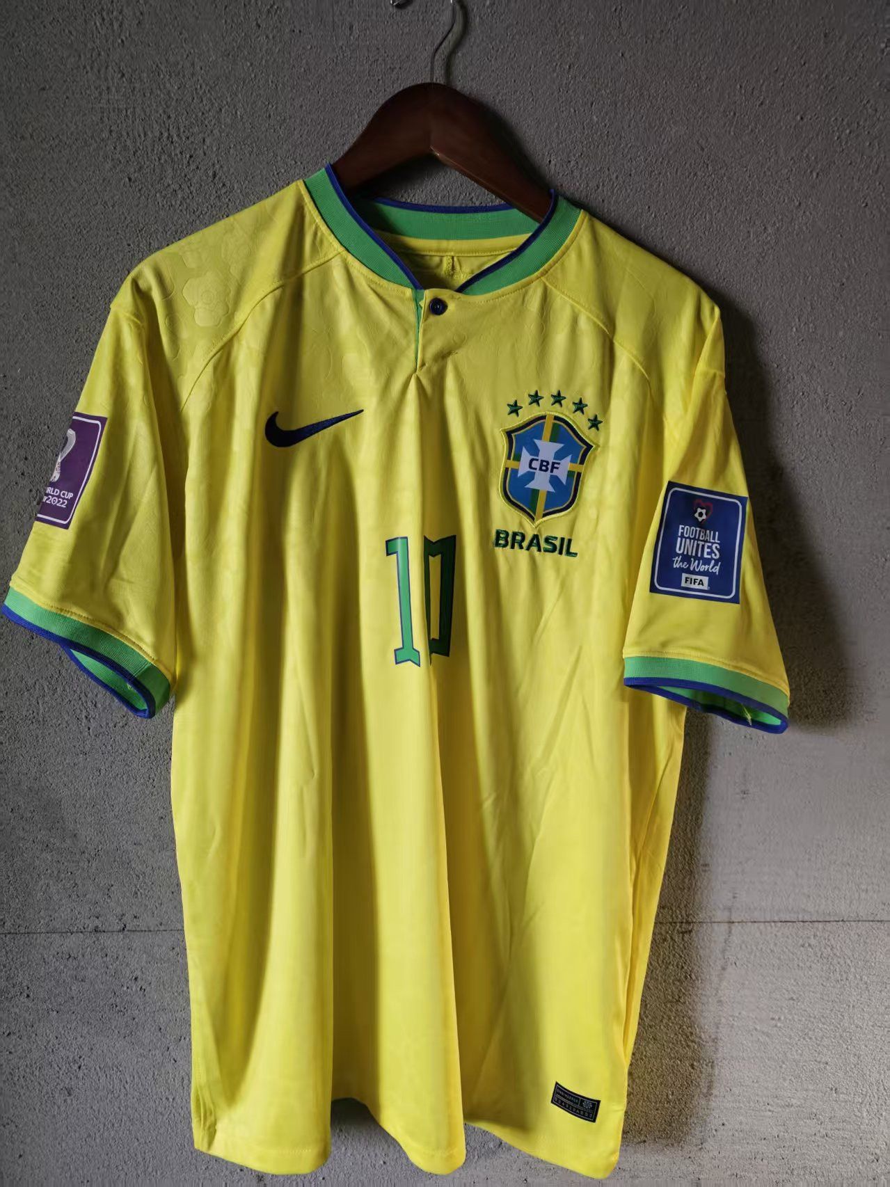 Other 2022 World Brazil #10 Neymar Jersey Home Size US L / EU 52-54 / 3 - 2 Thumbnail