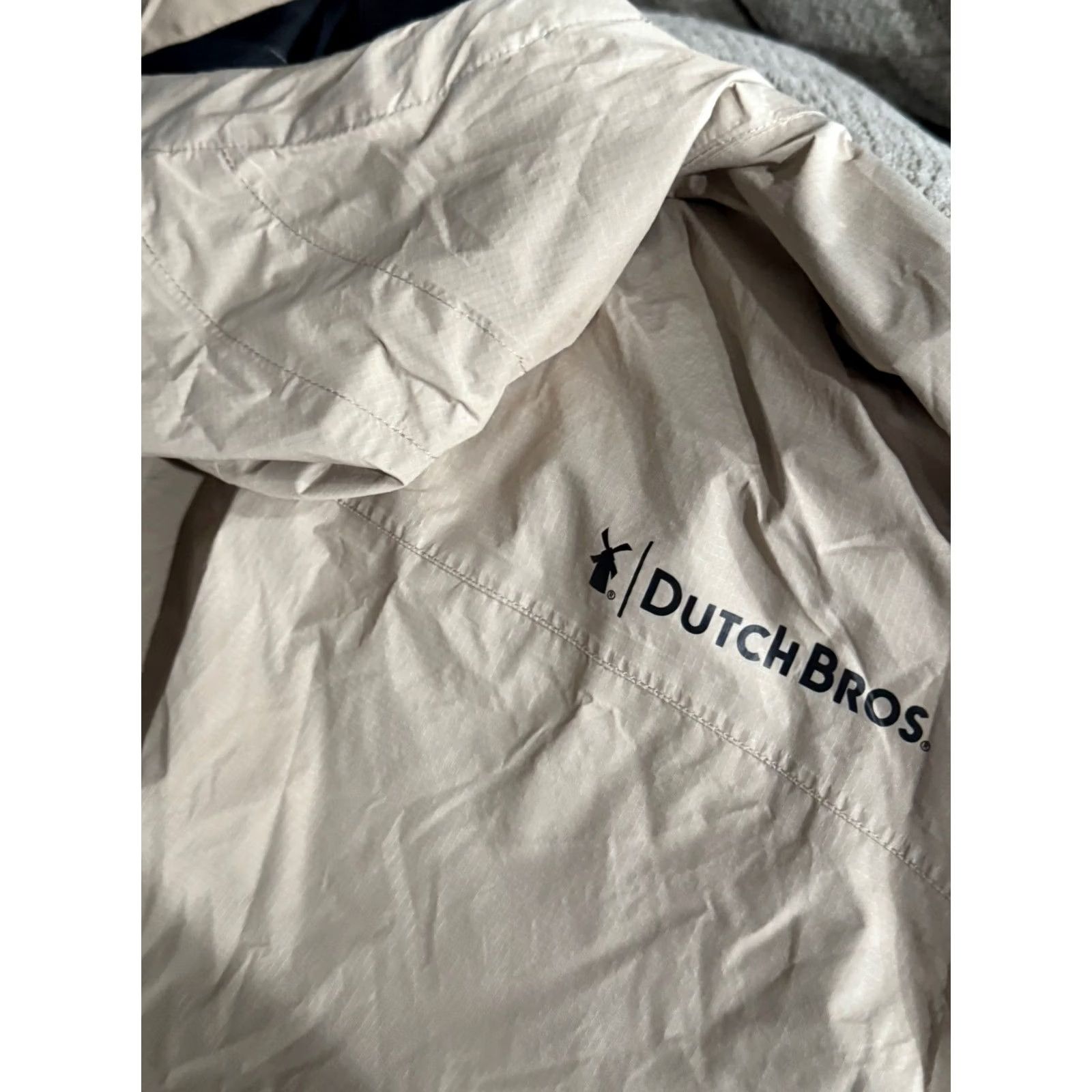Rains WOMENS Dutch Bros Coffee Hooded Rain Jacket Coat XL Peace Rain Coat Rain Jacket Coat Womens XL Peace Multicolor Nylon Jacket Size XL / US 12-14 / IT 48-50 - 7 Thumbnail