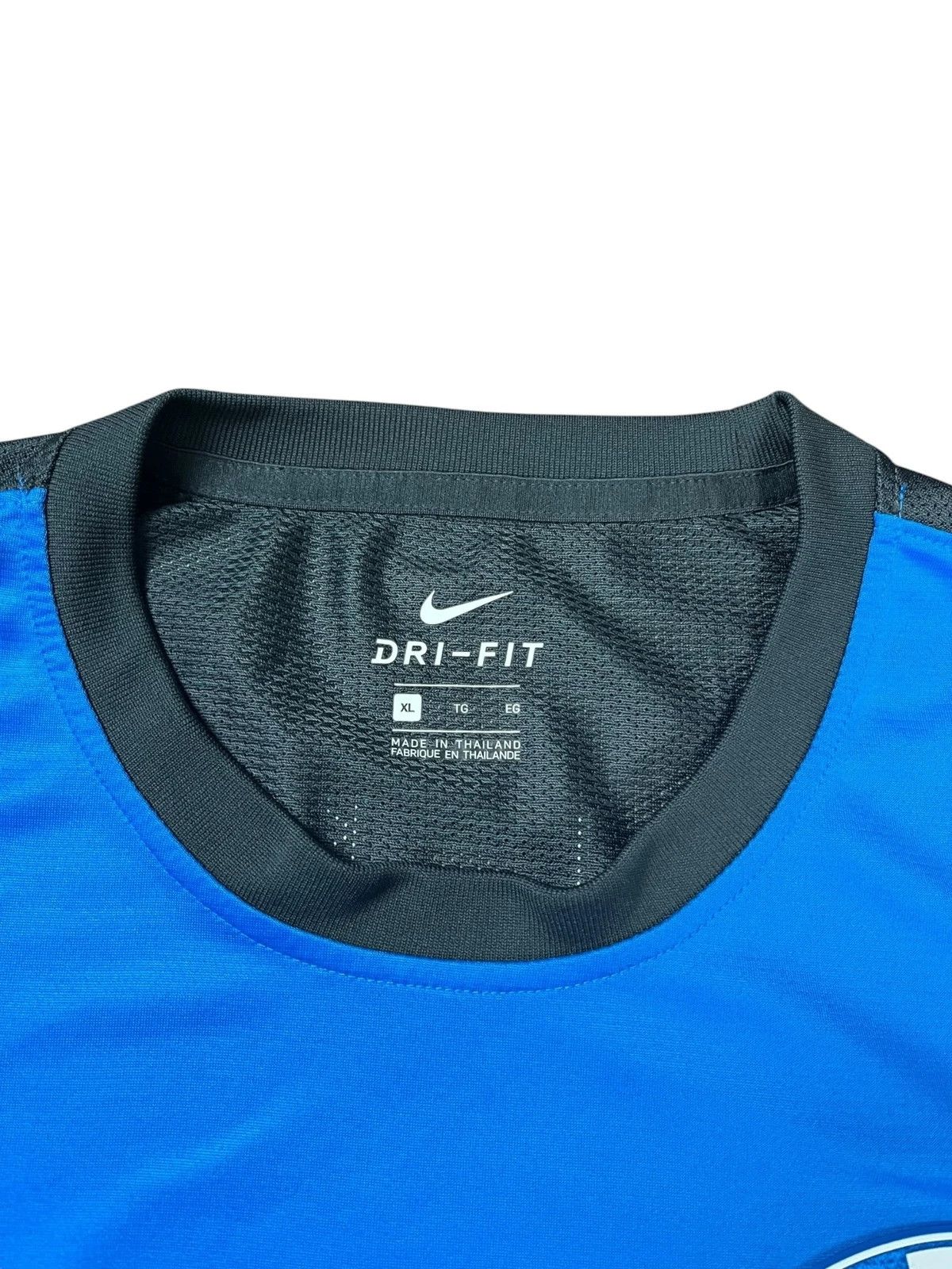 Nike VfL Bochum Bundesliga Football Jersey Shirt NikeM Size US M / EU 48-50 / 2 - 4 Thumbnail