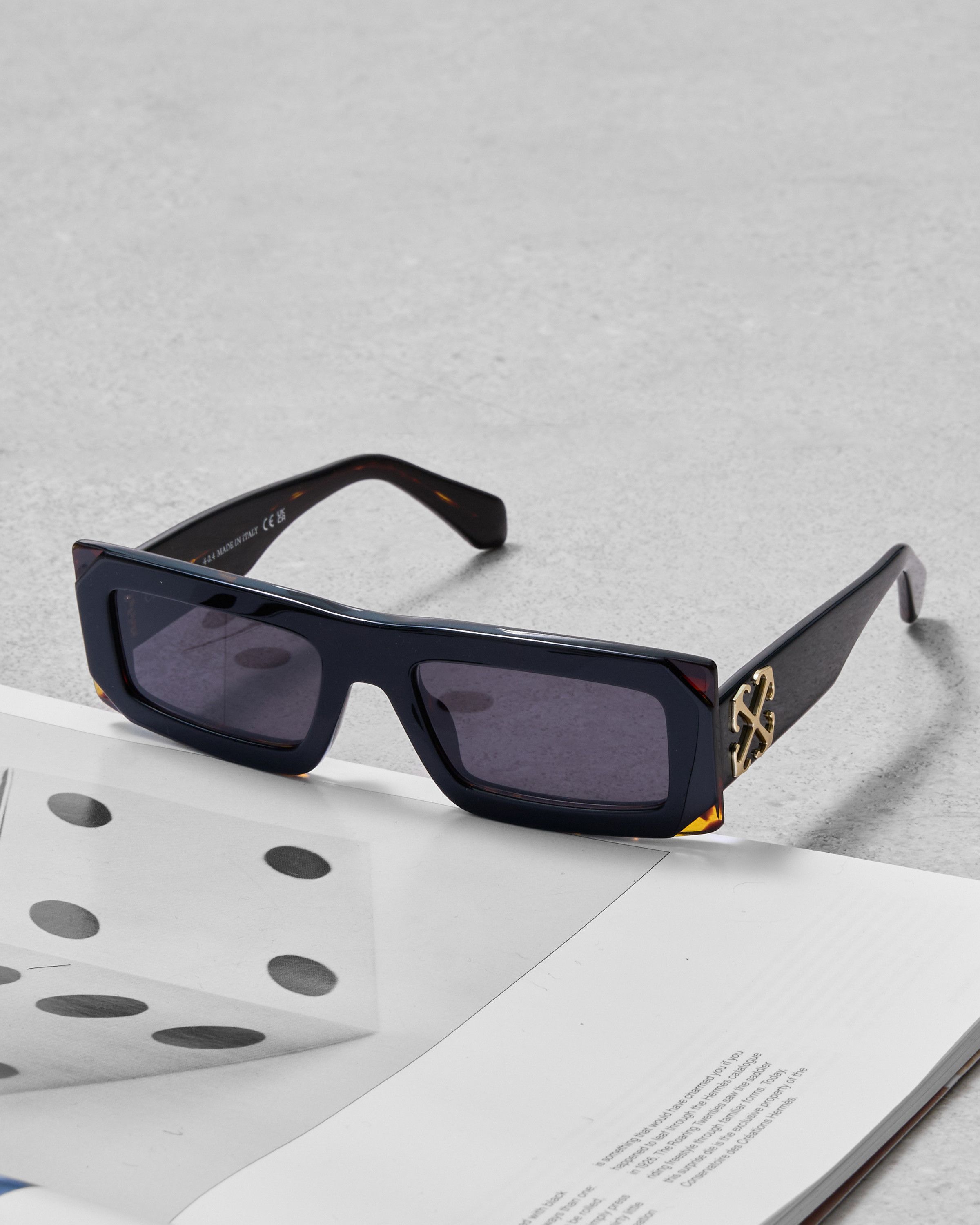 Off-White OFF WHITE LAUREL Sunglasses Size ONE SIZE - 1 Thumbnail