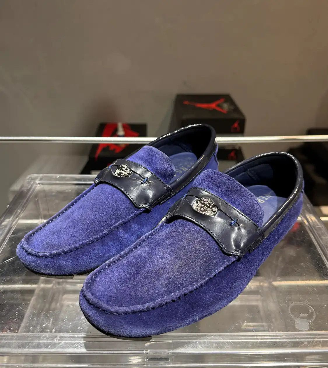 Versace VERSACE peacock blue suede Men's dress shoes 39.5 Lowtop Sneakers
