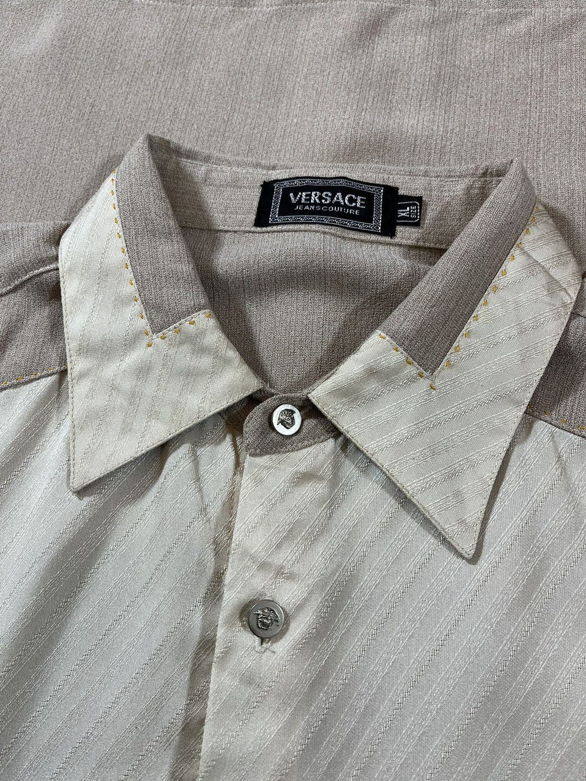 Versace Jeans Couture Versace Jeans Couture – Silk Open Collar Shirt Size US L / EU 52-54 / 3 - 11 Thumbnail