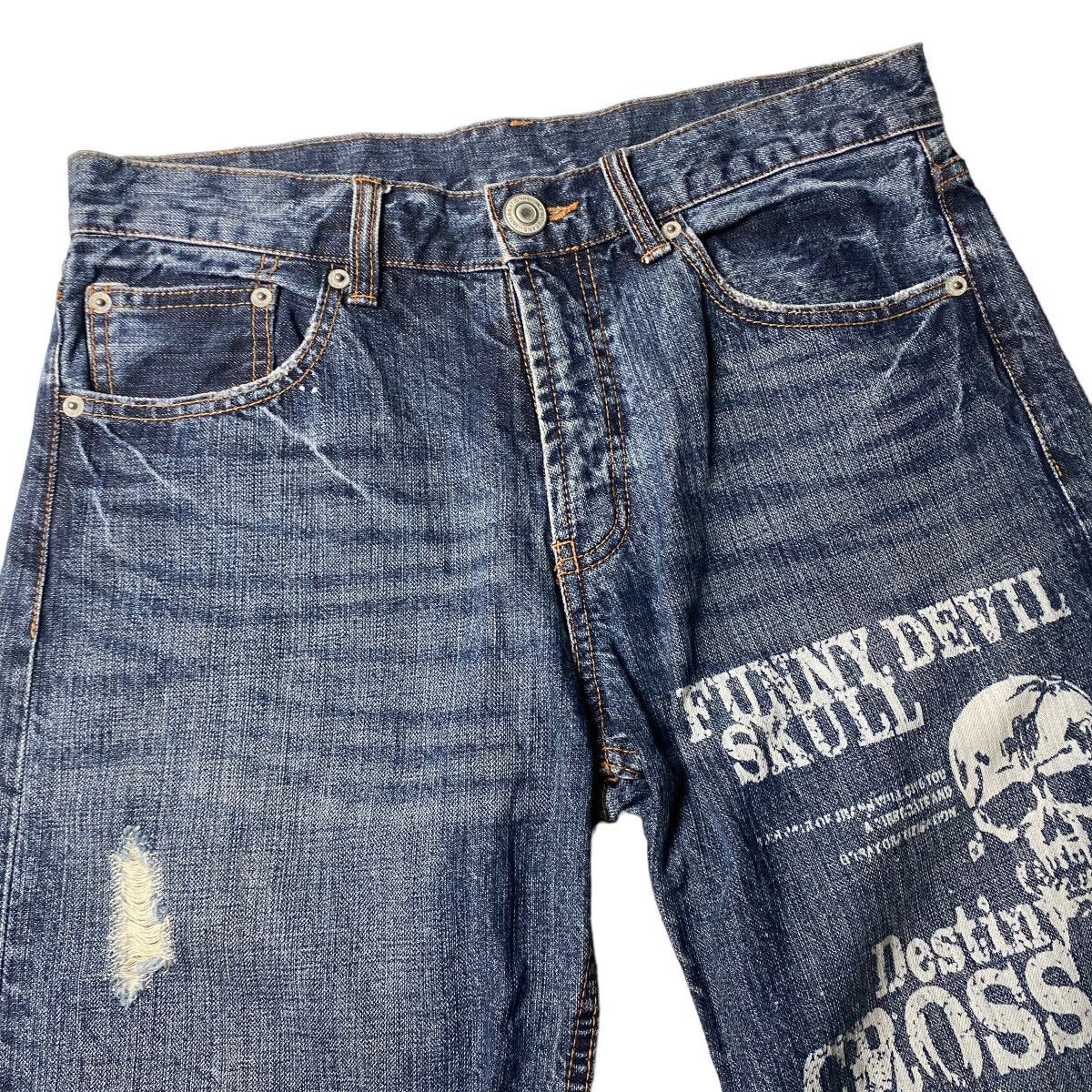 If Six Was Nine 2000's Japanese Poem Cross Skull Shorts Size US 31 - 4 Thumbnail