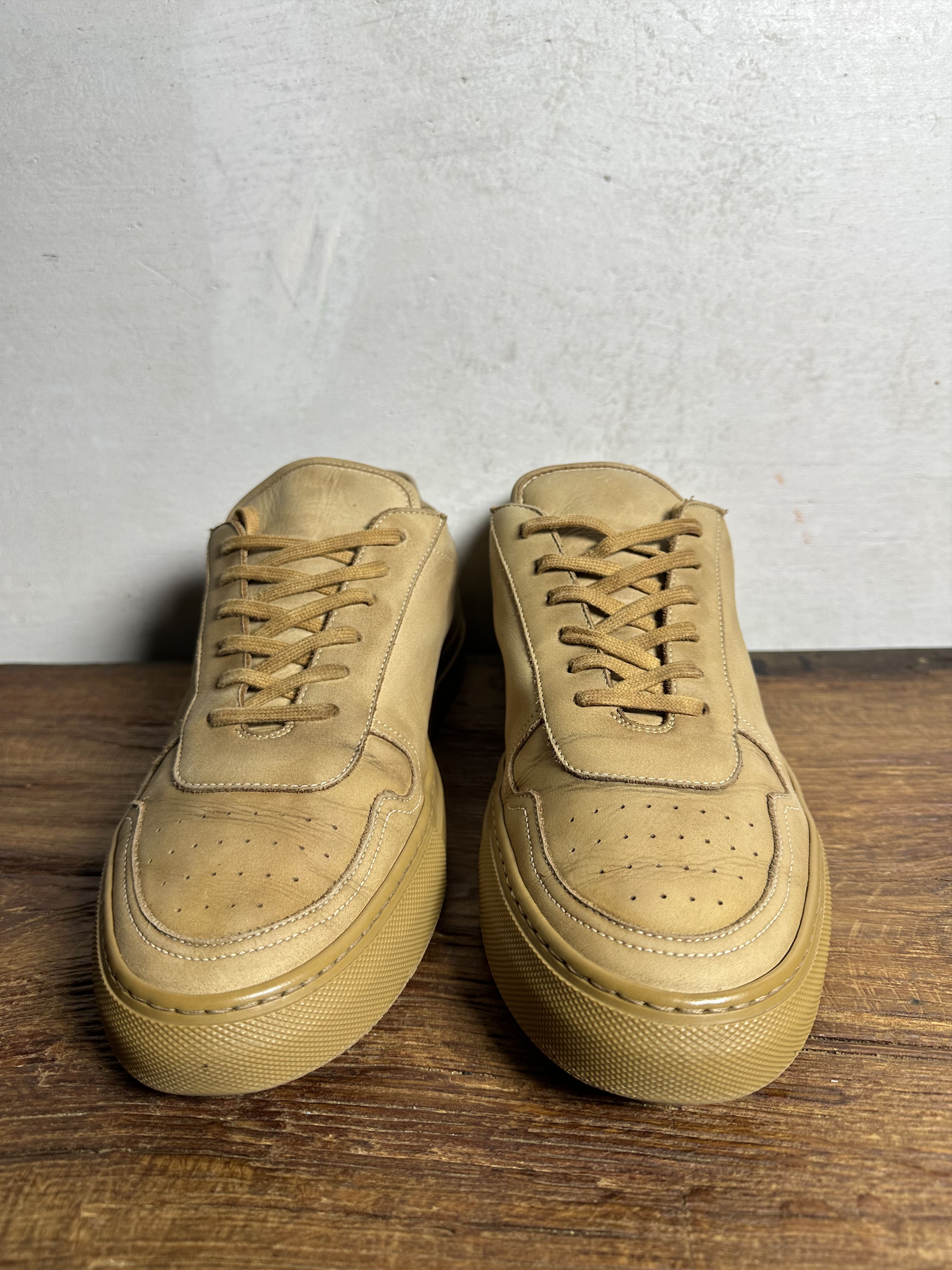 Common Projects Common Projects BBall Low in Nabuk Tan Size US 10.5 / EU 43-44 - 7 Thumbnail