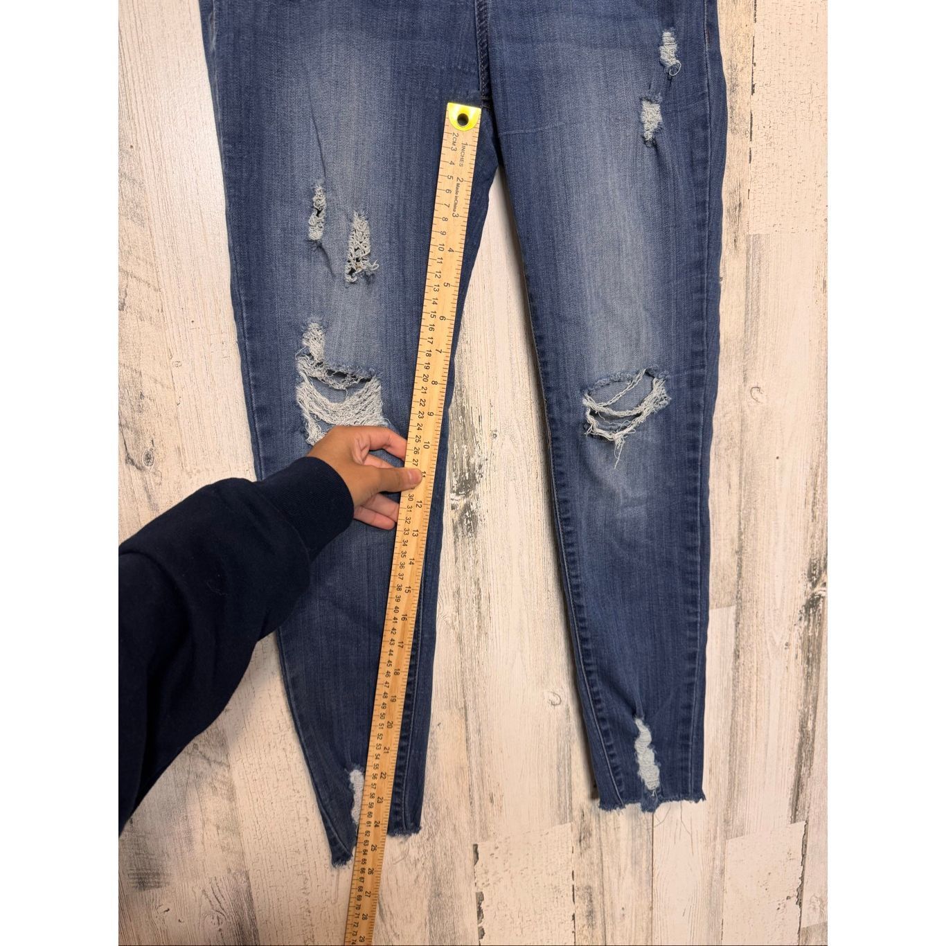 Other ENJEAN Distressed Skinny Jeans Medium Wash Size 9 Women’s Size 32" / US 10 / IT 46 - 5 Thumbnail