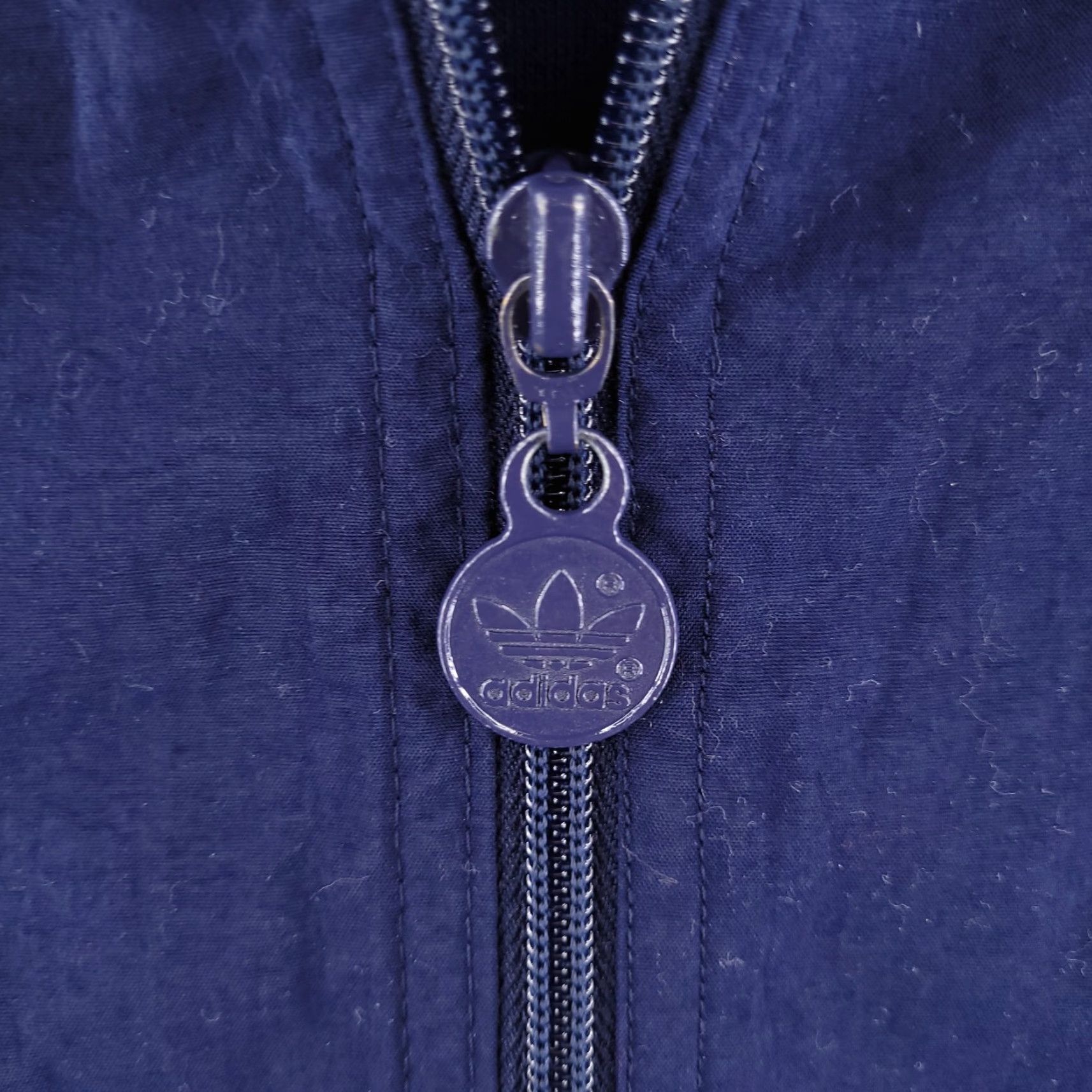 Adidas VINTAGE adidas Track Jacket Mens Large 90s Monochrome Nylon Windbreaker Blue Size US L / EU 52-54 / 3 - 7 Thumbnail