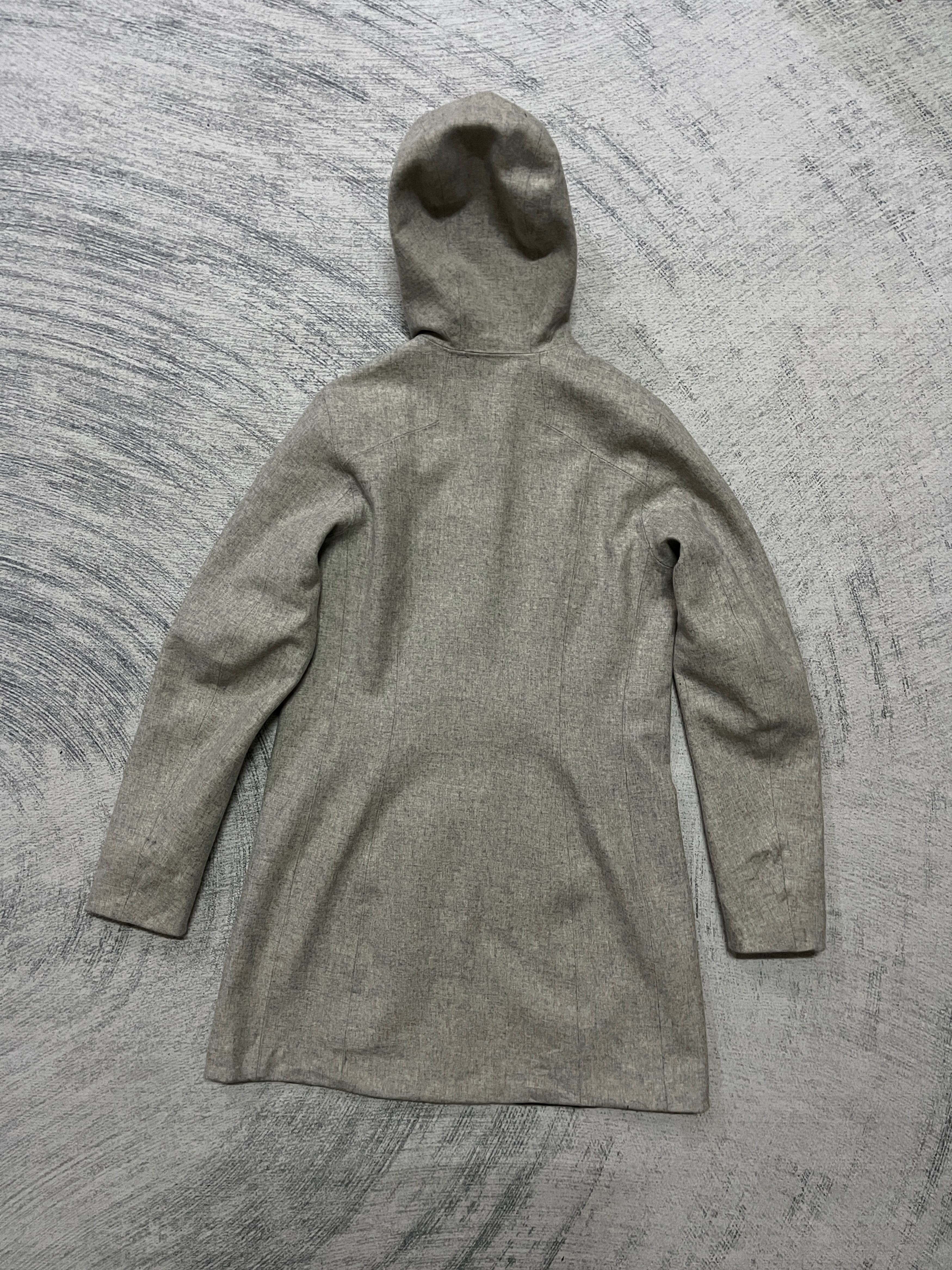 Arc'teryx Arcteryx Embra Coat Light Grey Long Jacket Size S / US 4 / IT 40 - 2 Thumbnail