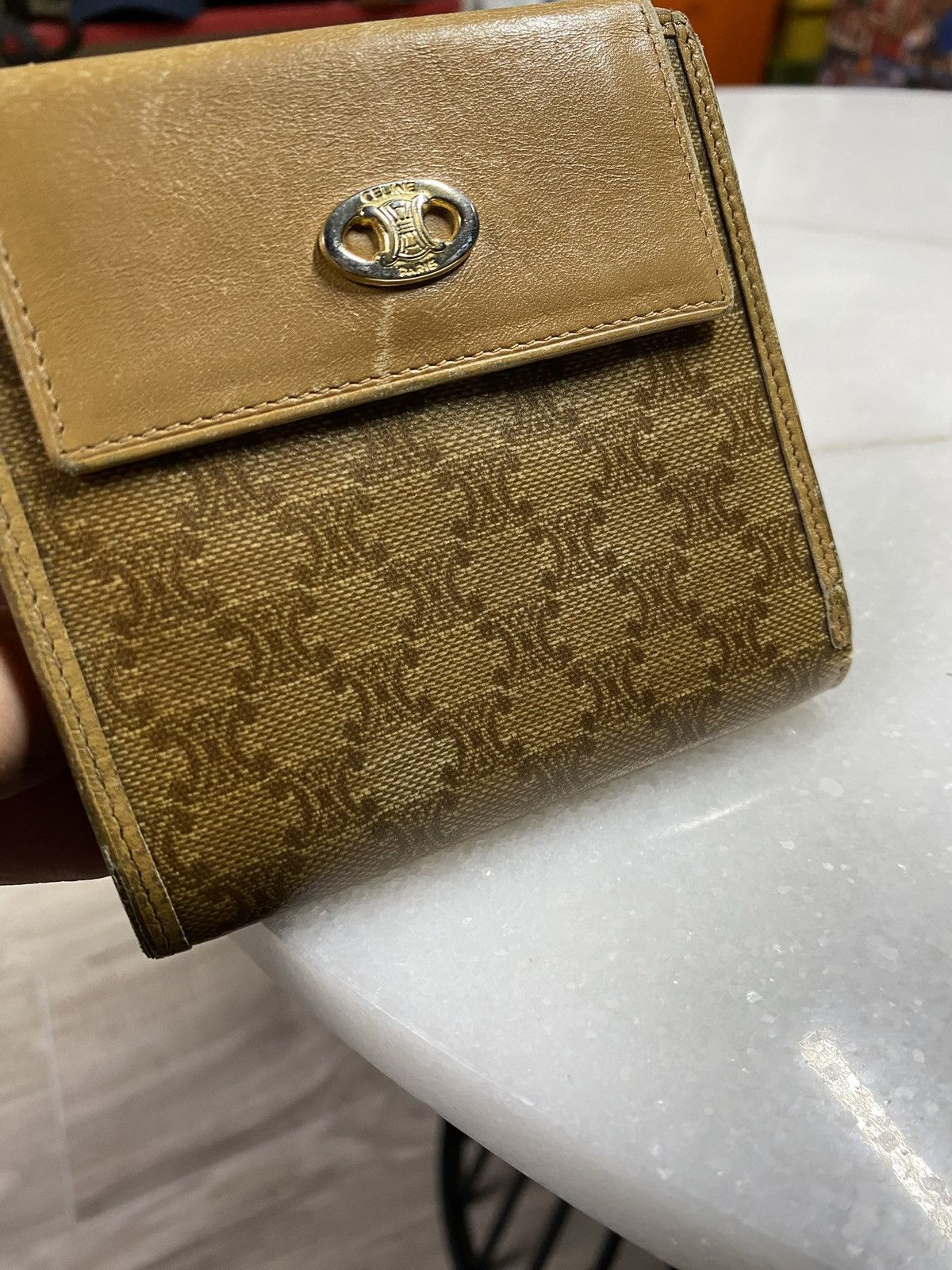 Celine Celine Monogram Leather Women’s Bifold Wallet Preowned Size ONE SIZE - 10 Thumbnail