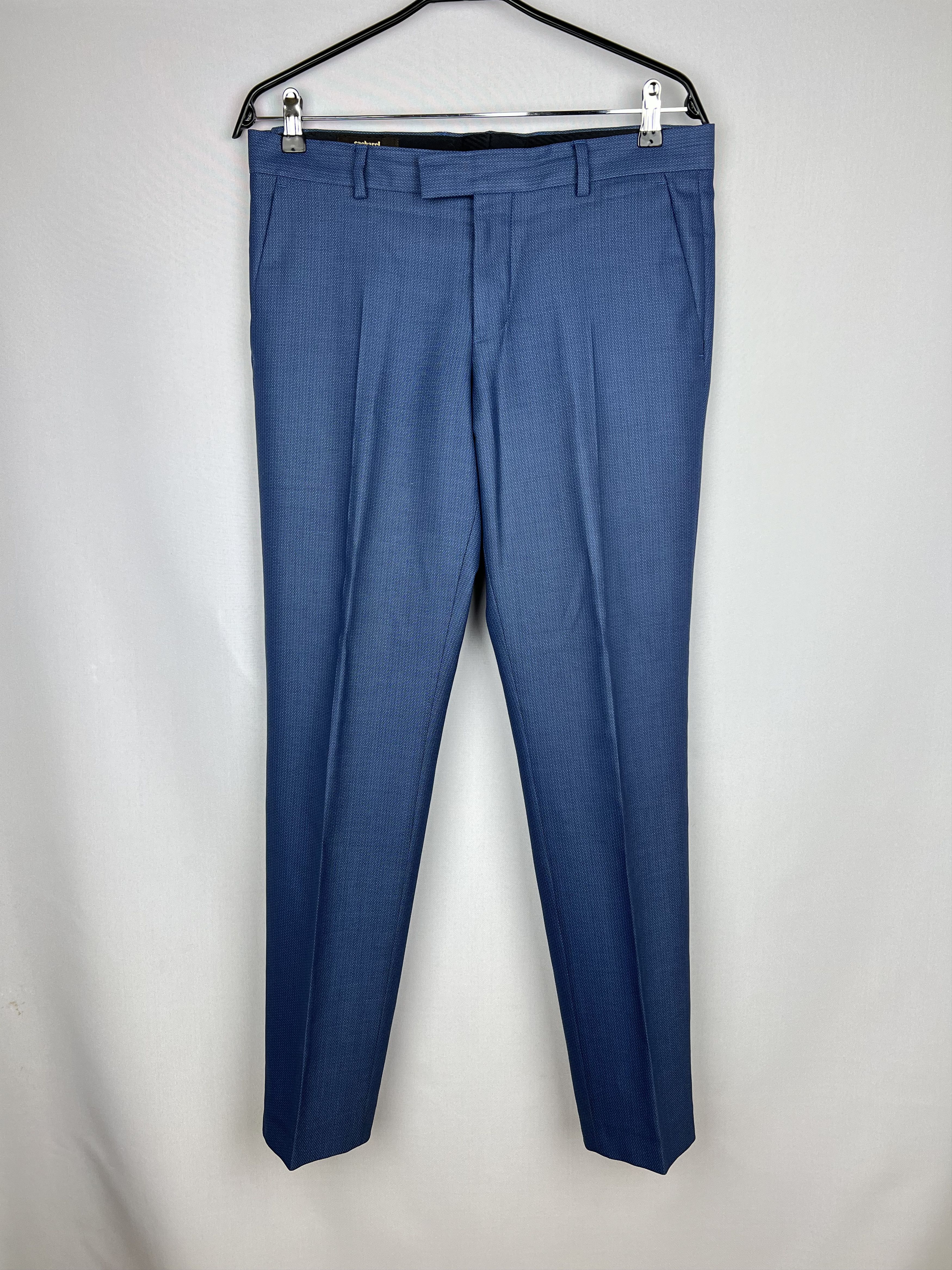 Other CACHAREL Lane Bugella Wool Blend Solid 2 Piece Classic Suit Size 38R - 9 Thumbnail