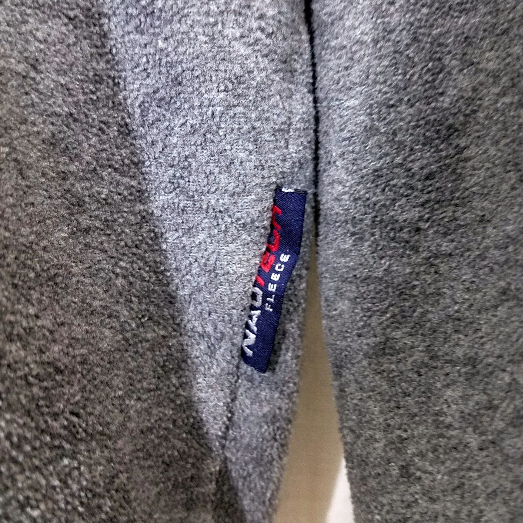Nautica VINTAGE Nautica Blue Water Challenge Fleece Jacket Mens XL Gray 90s USA Size US XL / EU 56 / 4 - 5 Thumbnail