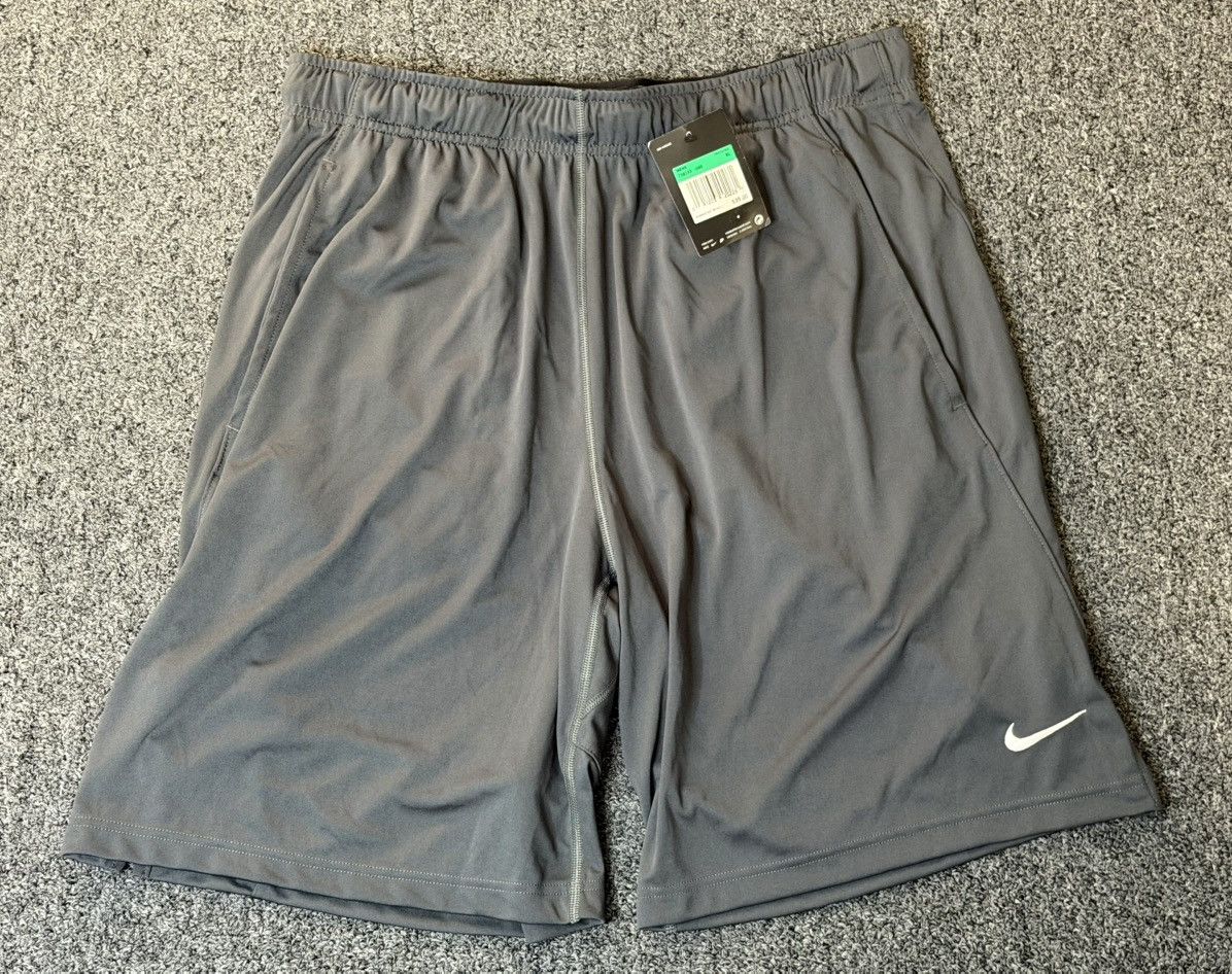 Nike NIKE DRI FIT MENS TRAINING GYM ATHLETIC XL SHORTS STANDARD Size US 36 / EU 52 - 1 Thumbnail