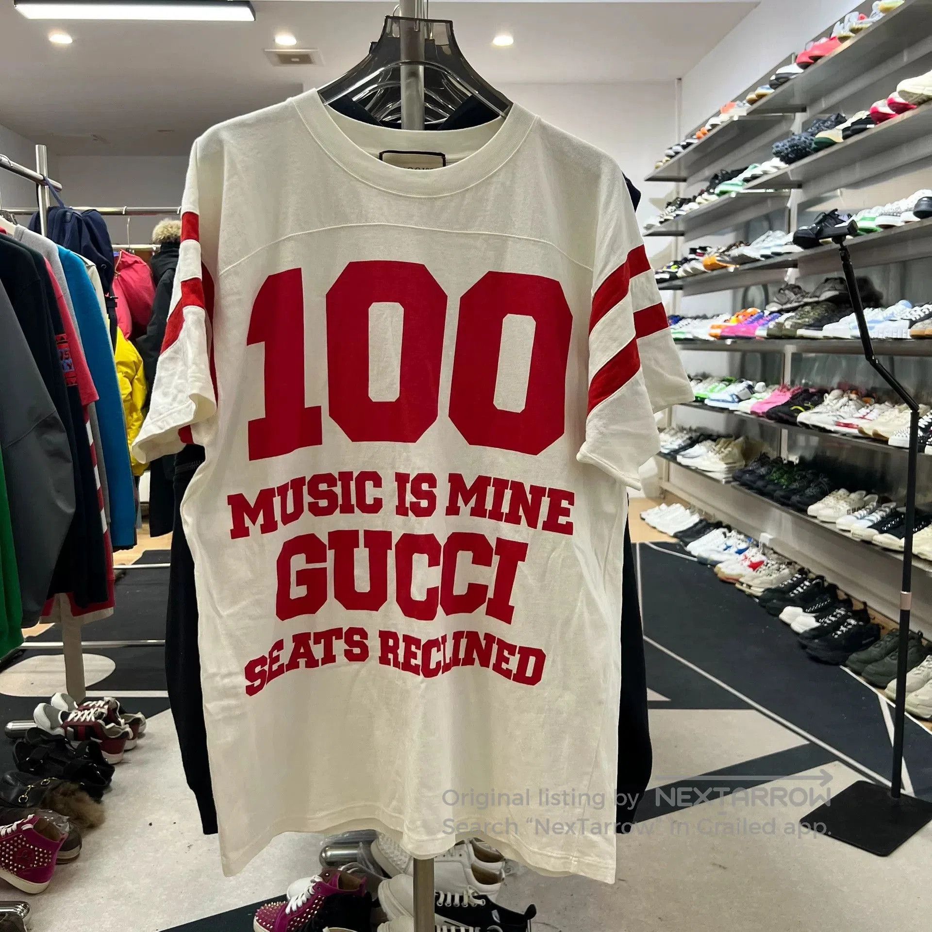 Gucci Gucci Red Logo Short. Size US M / EU 48-50 / 2 - 1 Thumbnail