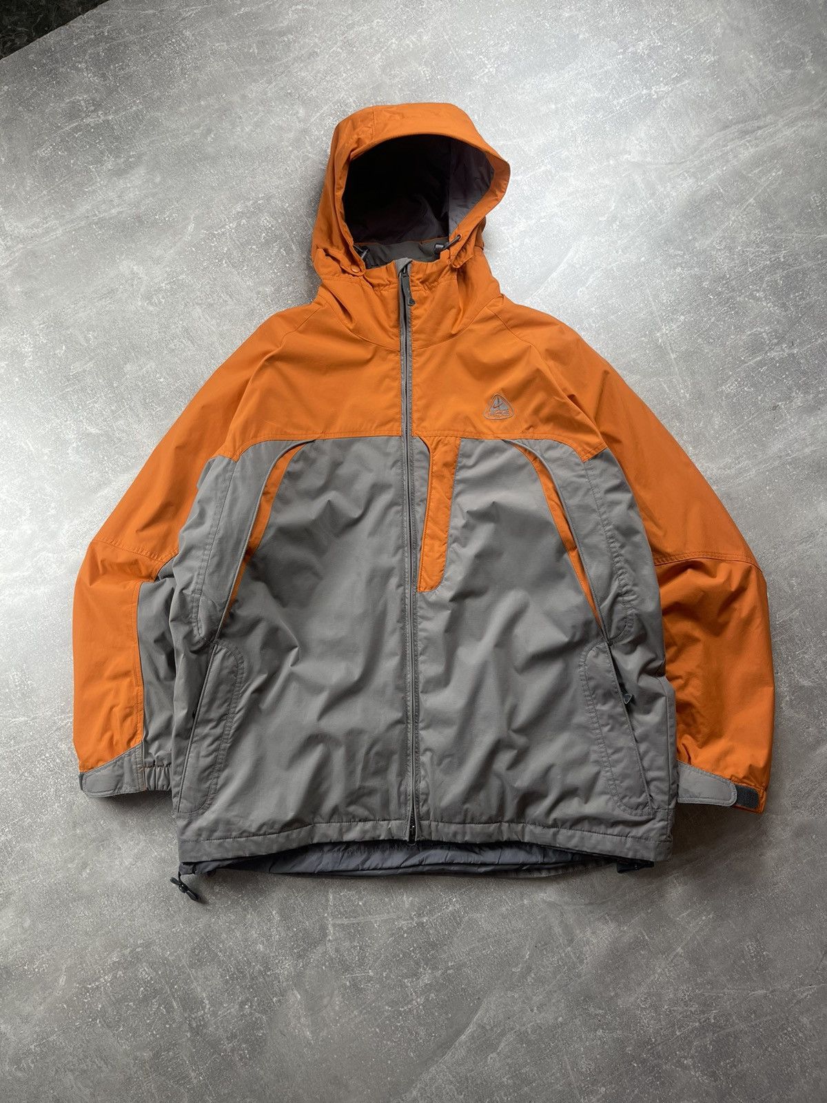 Nike ACG Nike ACG Vintage Thermal Layer Hooded Jacket Orange Gray Size US L / EU 52-54 / 3 - 3 Thumbnail
