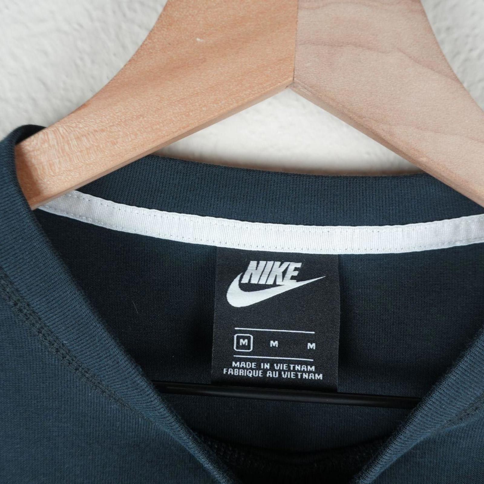 Nike Nike Sweater Women's M Black Cropped Zip Pocket Size M / US 6-8 / IT 42-44 - 4 Thumbnail
