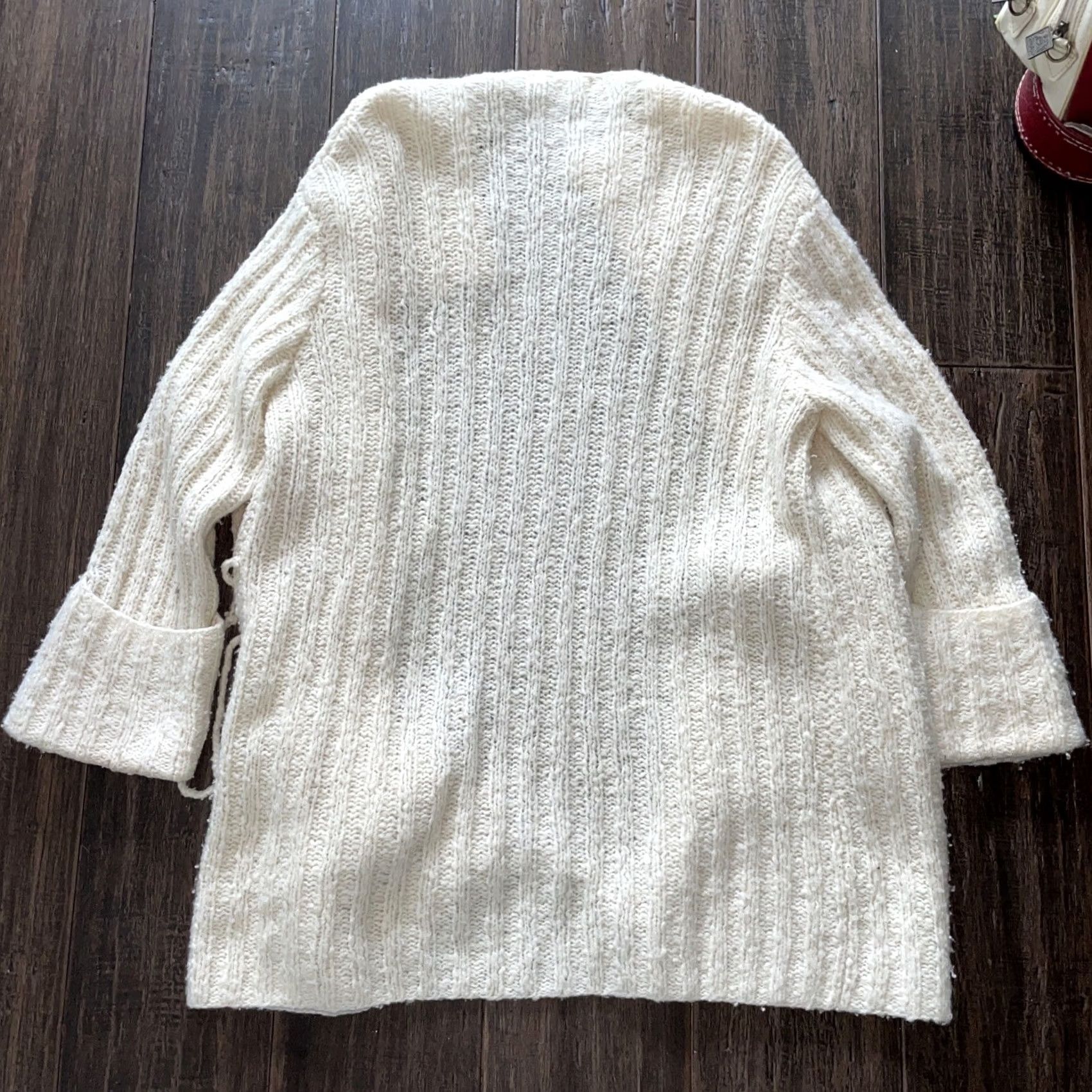 Anthropologie Anthropologie Sleeping On Snow White Wool Blend Knit Sweater/Cape Womens L White Knit Cape Sweater L Womens Size L / US 10 / IT 46 - 3 Thumbnail