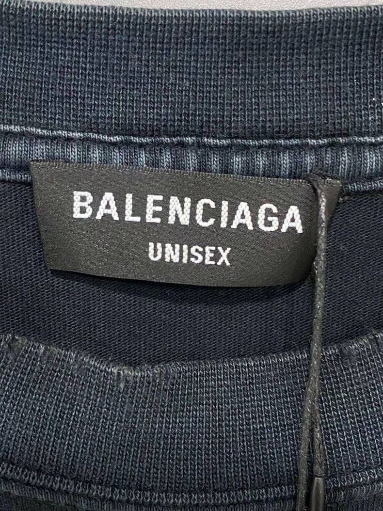 Balenciaga Balenciaga Worn-out monogram logo short sleeve Size US L / EU 52-54 / 3 - 6 Thumbnail
