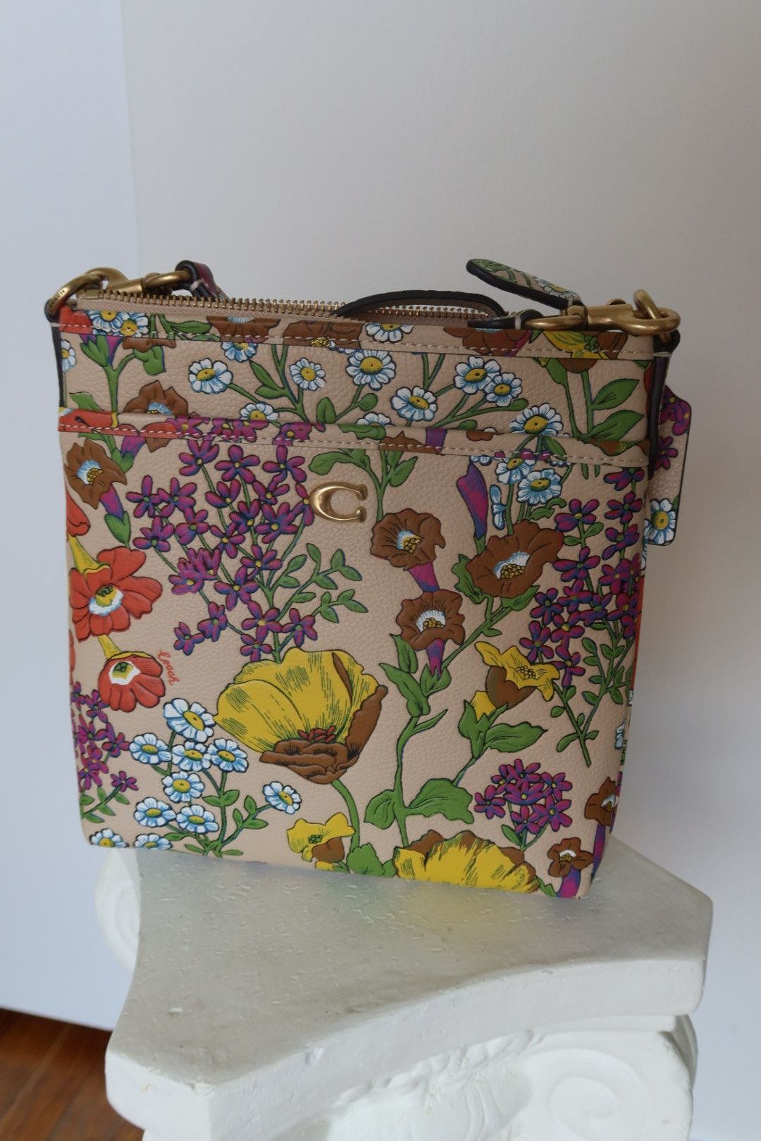 Coach Coach Kitt Messenger Crossbody with Floral Print Size ONE SIZE - 1 Thumbnail