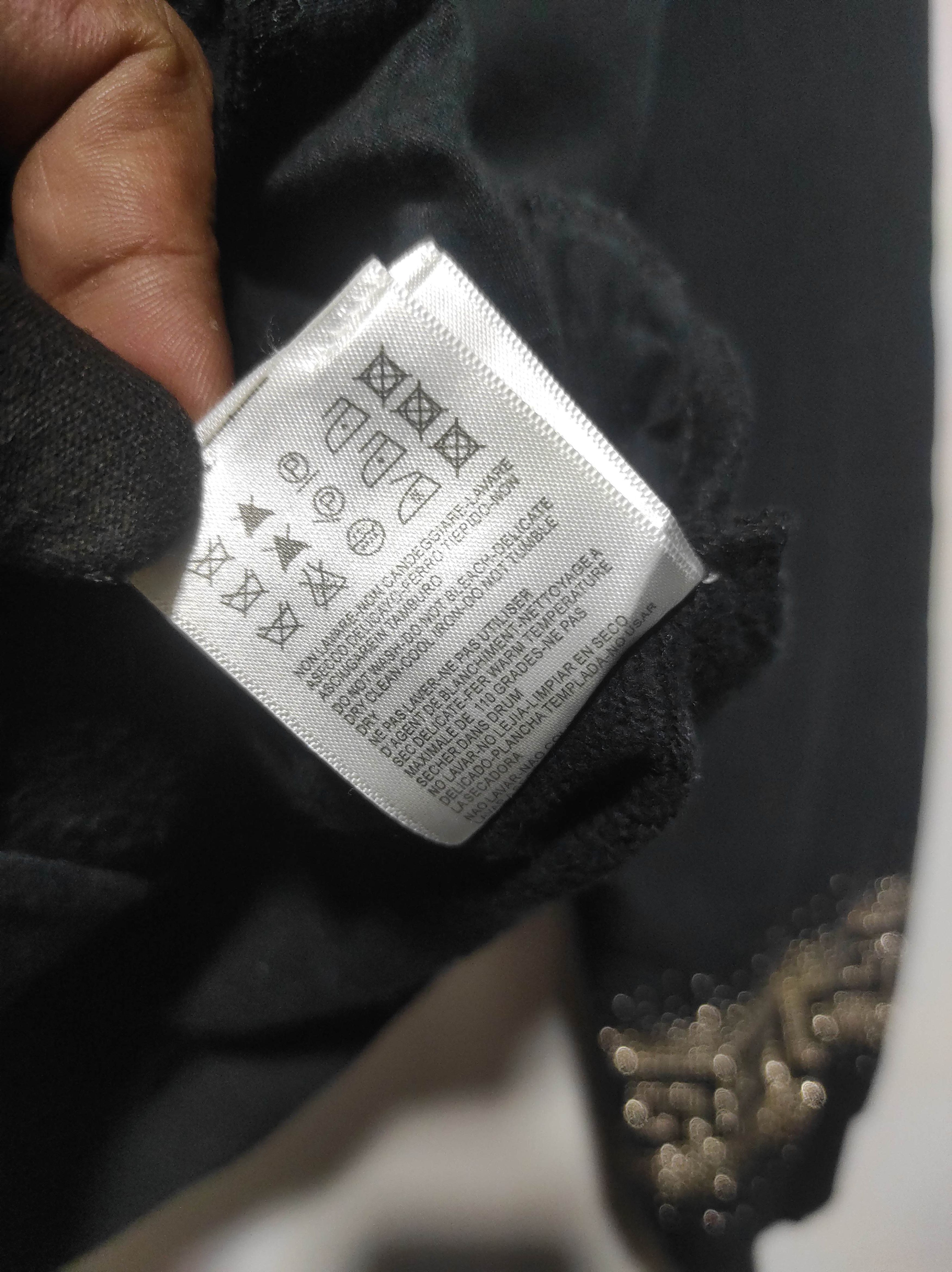 Versace Young Versace Fur Hoodie i6w9 style Size US XS / EU 42 / 0 - 15 Thumbnail