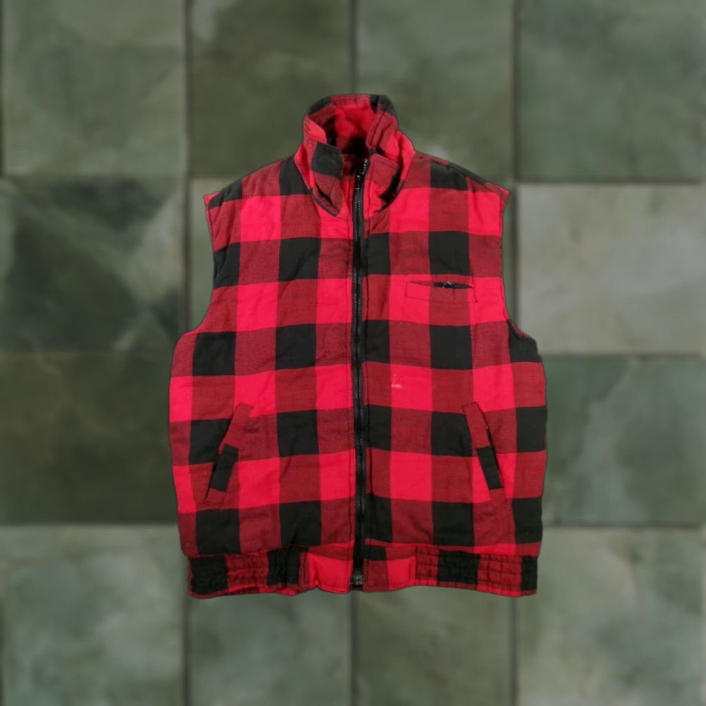 Vintage VINTAGE Branded Lion Vest Mens M Red Black Buffalo Plaid Quilted Zippered Pockets Size US M / EU 48-50 / 2 - 1 Thumbnail