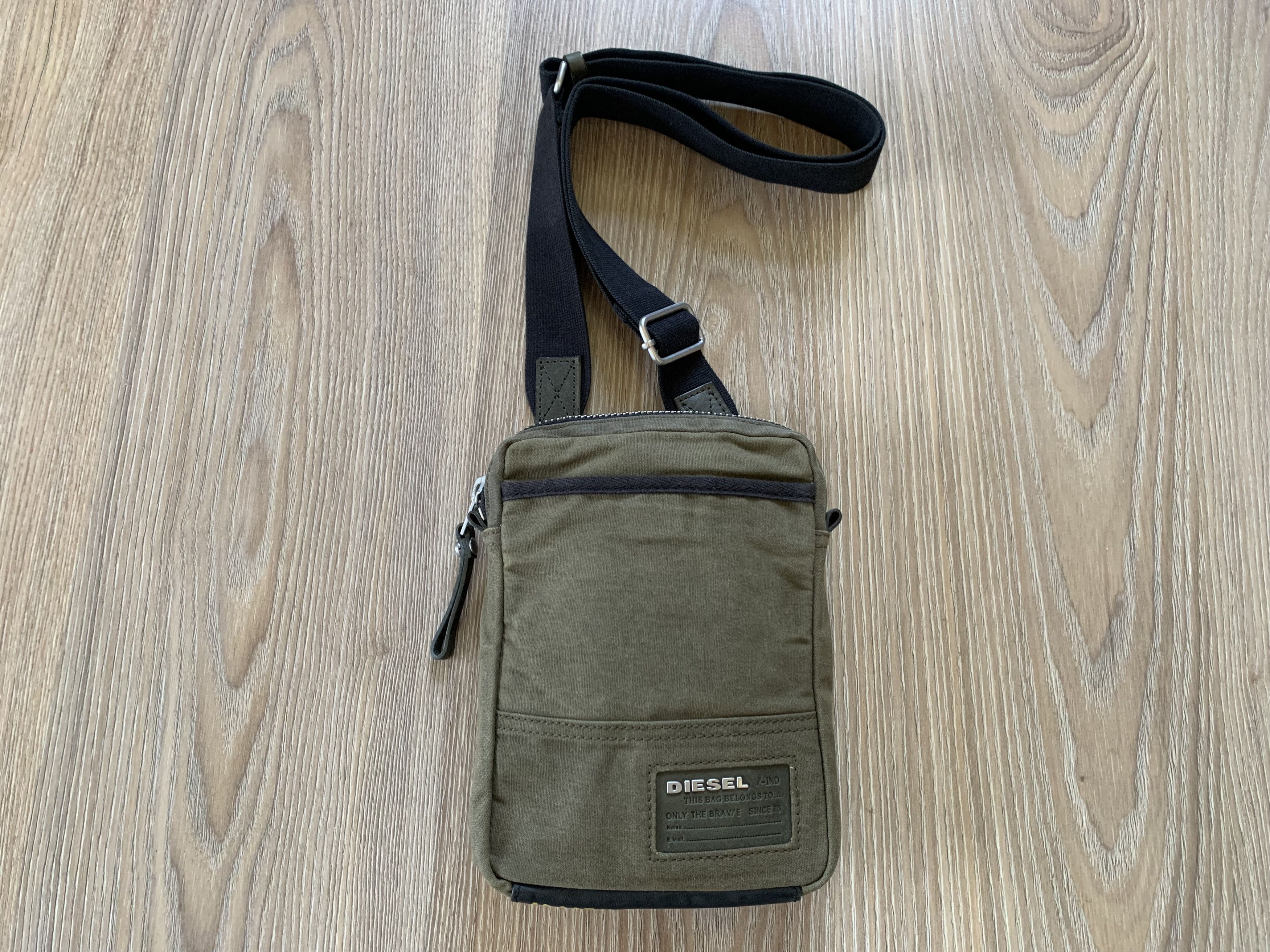 Diesel Diesel Mens Vintage Waxed Khaki Sling Bag Size ONE SIZE - 2 Thumbnail