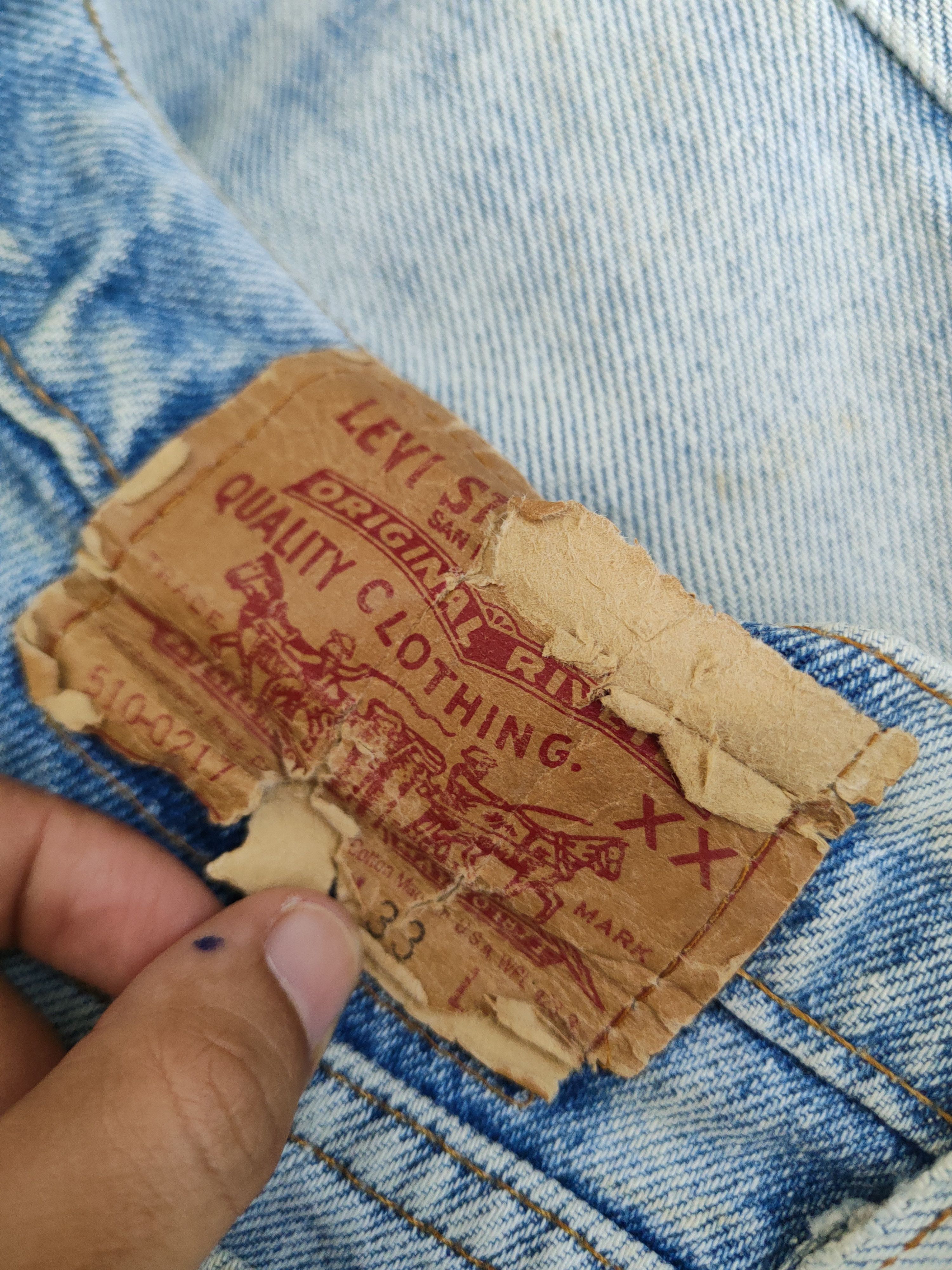 Levi's 510 Levi's Blue Distressed Ripped denim Jeans #W2078 Size US 33 - 13 Thumbnail