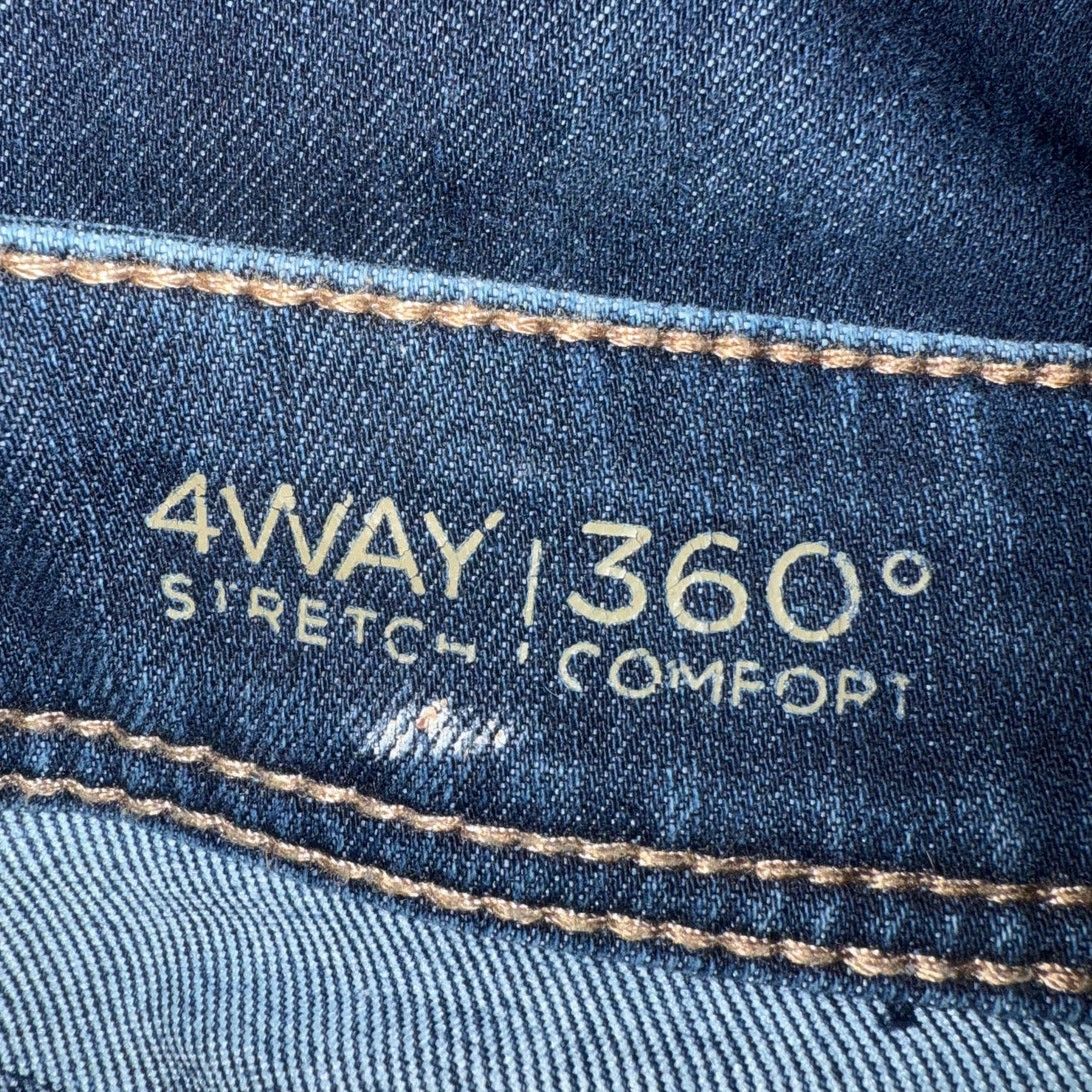 DL1961 DL1961 Cindy Sonic Slim Boot Indigo Low Rise Blue Jeans Size 26" / US 2 / IT 38 - 9 Thumbnail