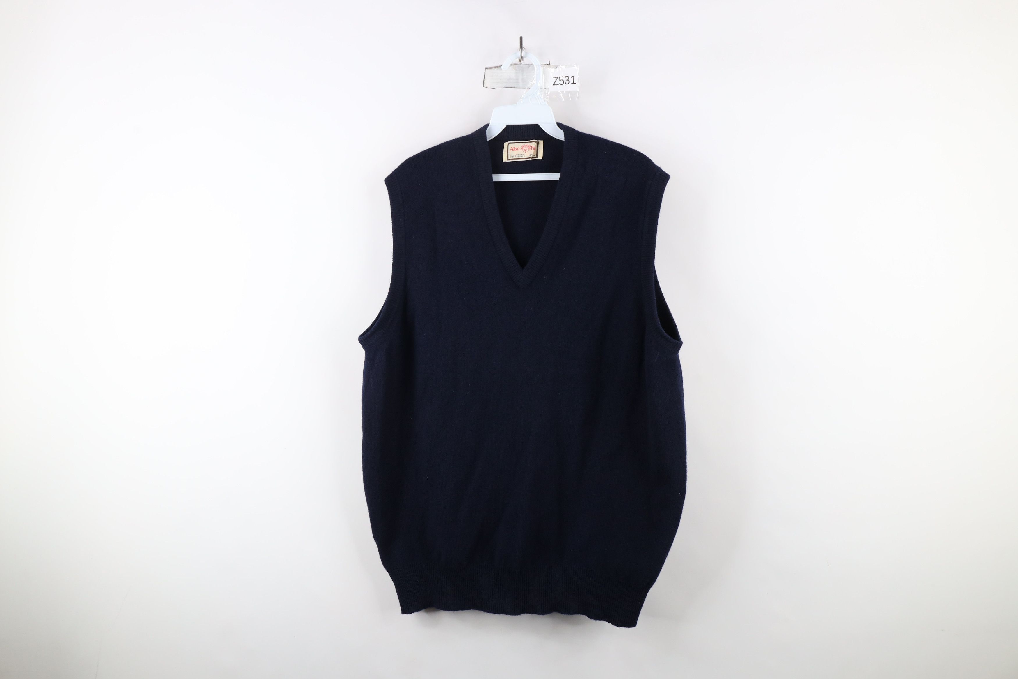 Vintage Vintage 60s 70s Alan Paine Lambswool V-Neck Sweater Vest Size US XXL / EU 58 / 5 - 1 Thumbnail