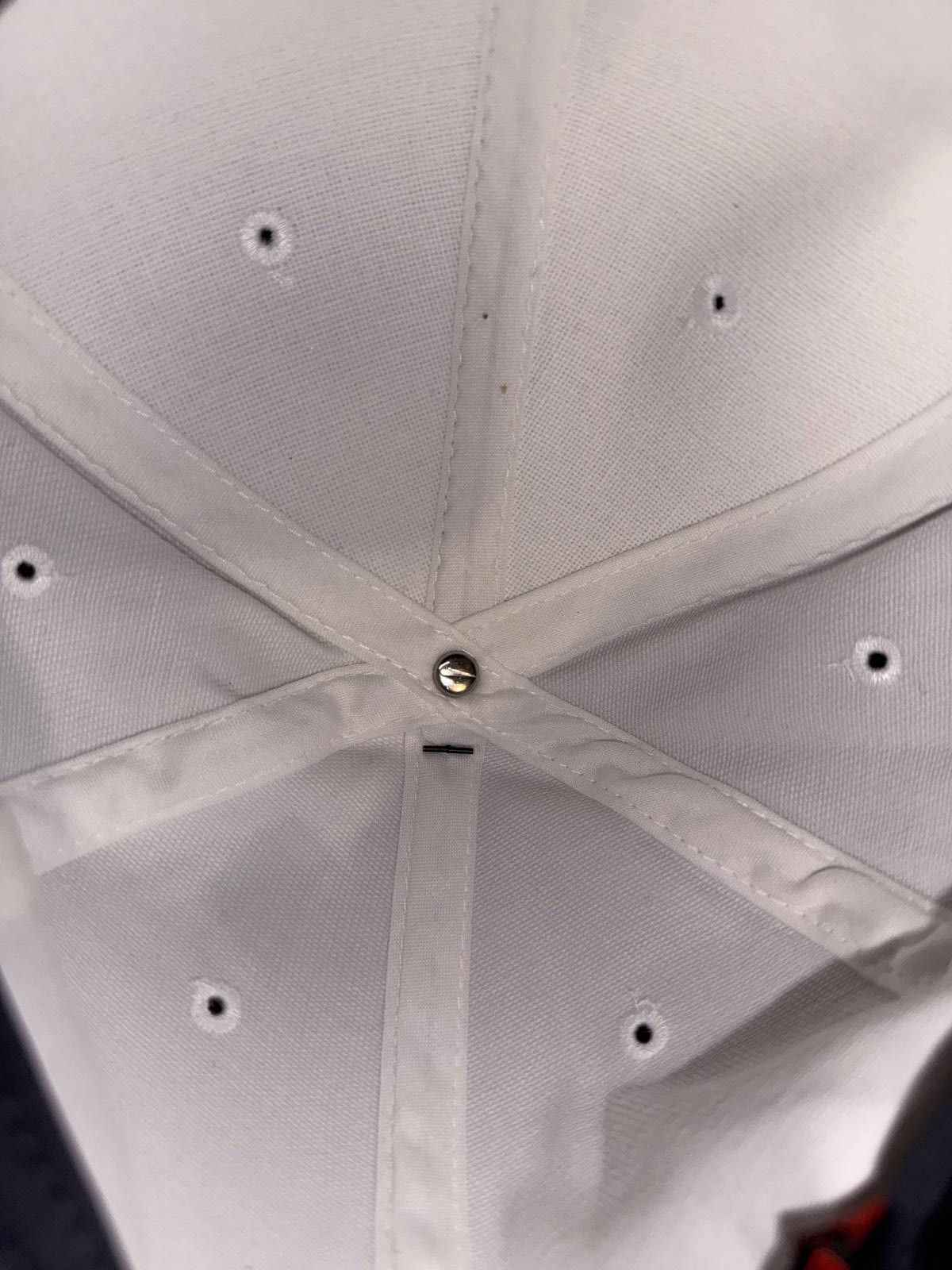 Nike Nike Adult Unisex White Golf Flat Bill Cap Sample Size ONE SIZE - 9 Thumbnail