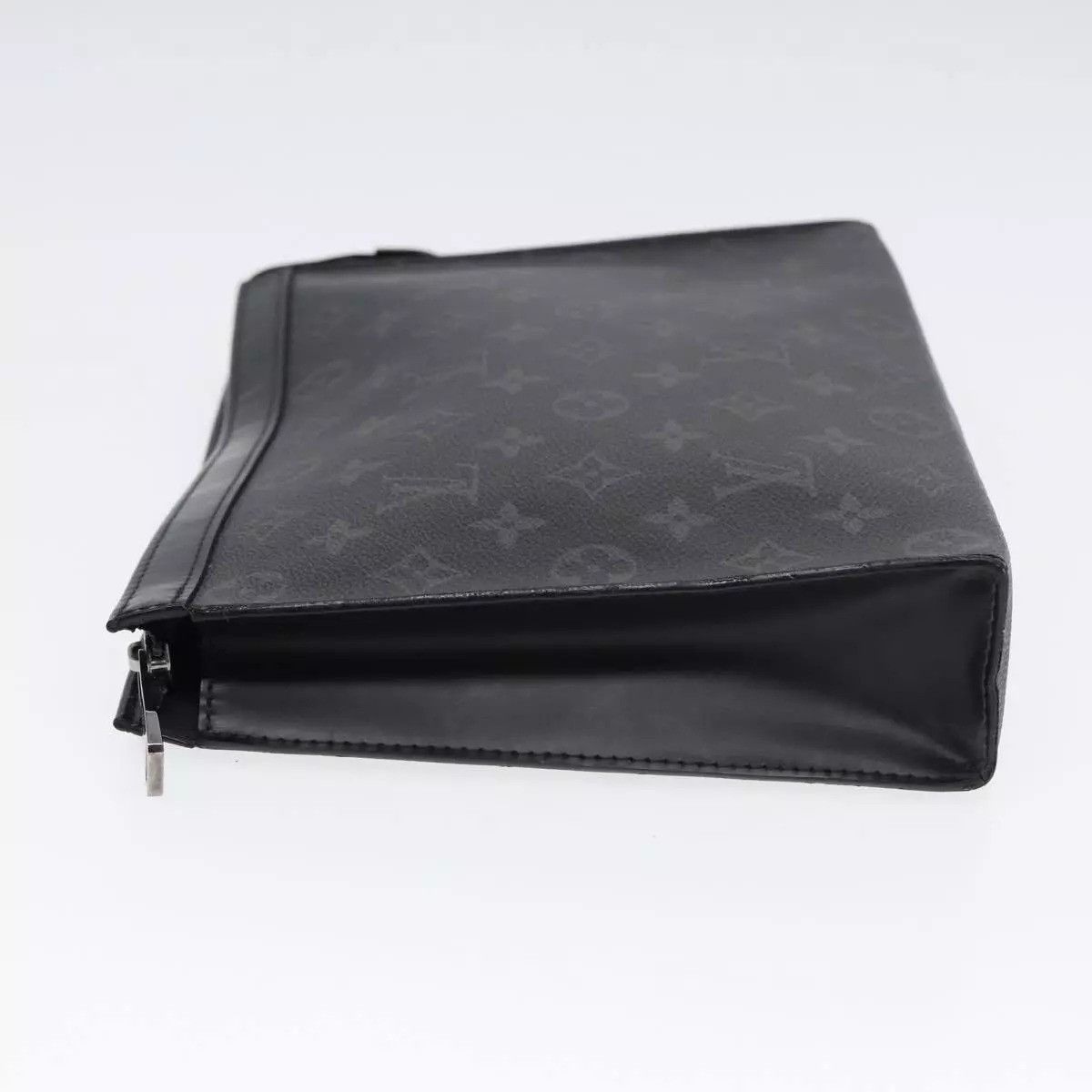 Louis Vuitton LOUIS VUITTON Monogram Eclipse Pochette Voyage MM Clutch Bag Size ONE SIZE - 7 Thumbnail