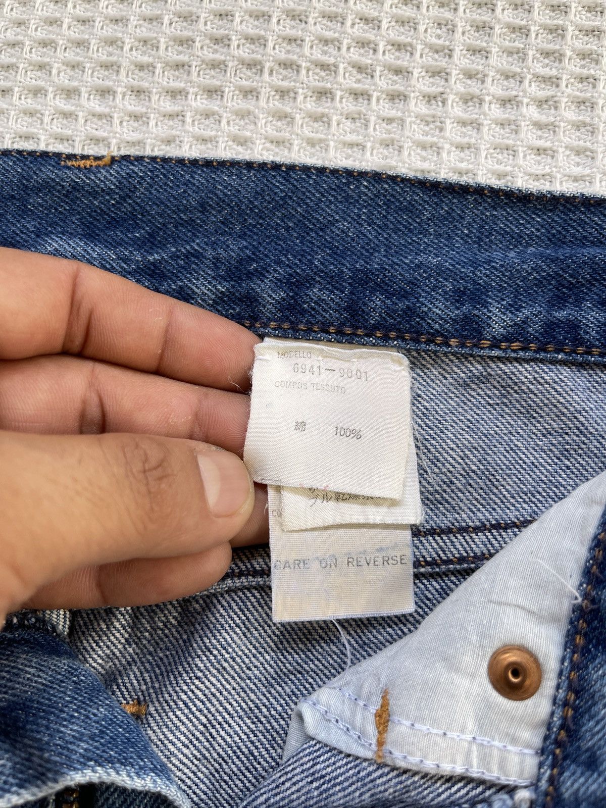 Giorgio Armani Rare🔥Vintage GA ARMANI JEANS Baggy Fit Jeans Size US 28 / EU 44 - 9 Thumbnail